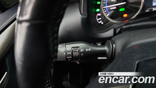 Лексус NX300h 2017 — миниатюра 27