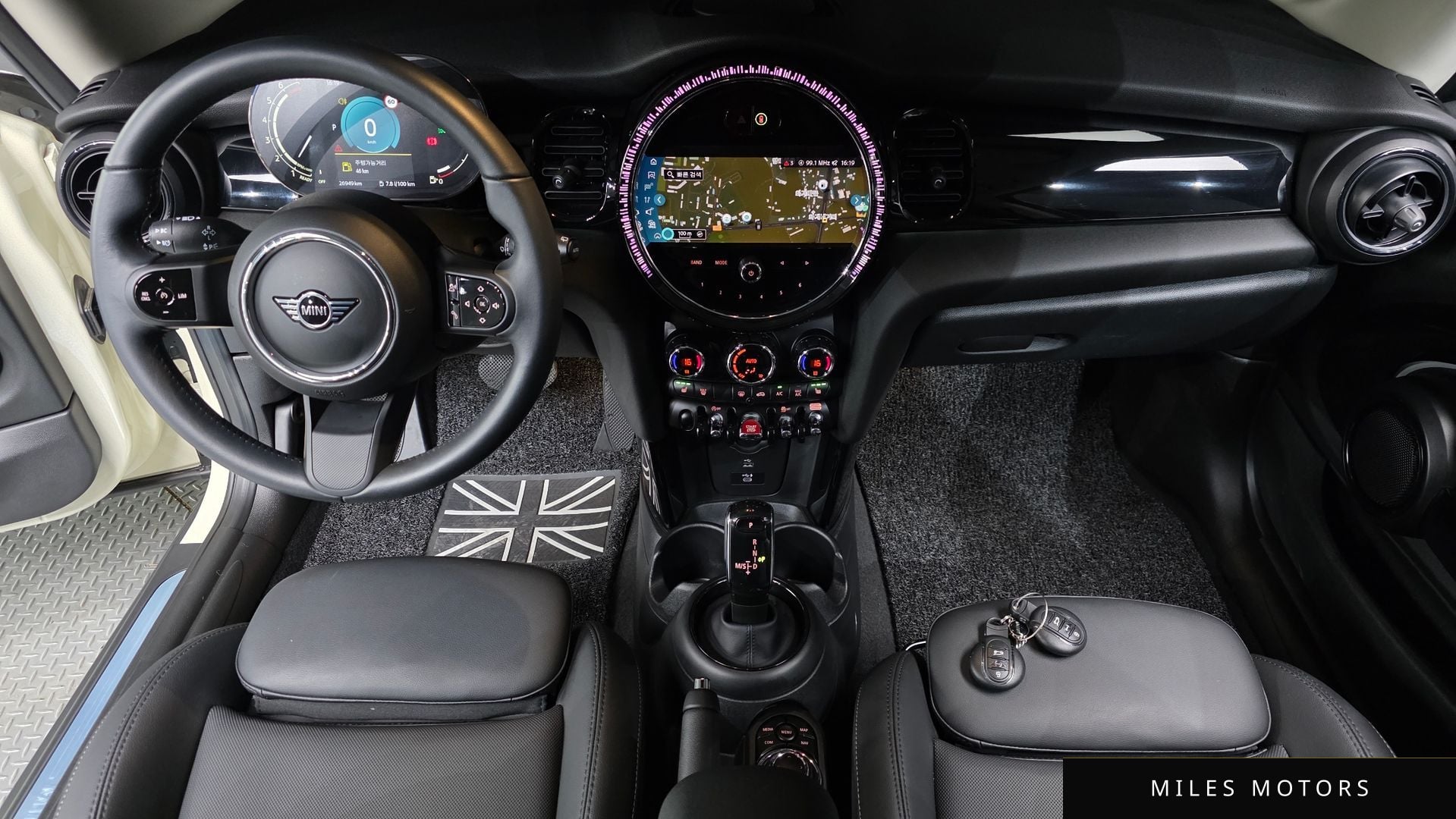 MINI 쿠퍼 2022 — миниатюра 10