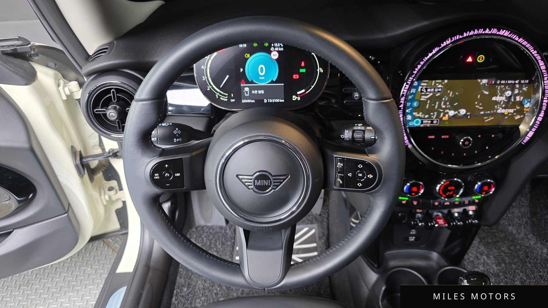 MINI 쿠퍼 2022 — миниатюра 19