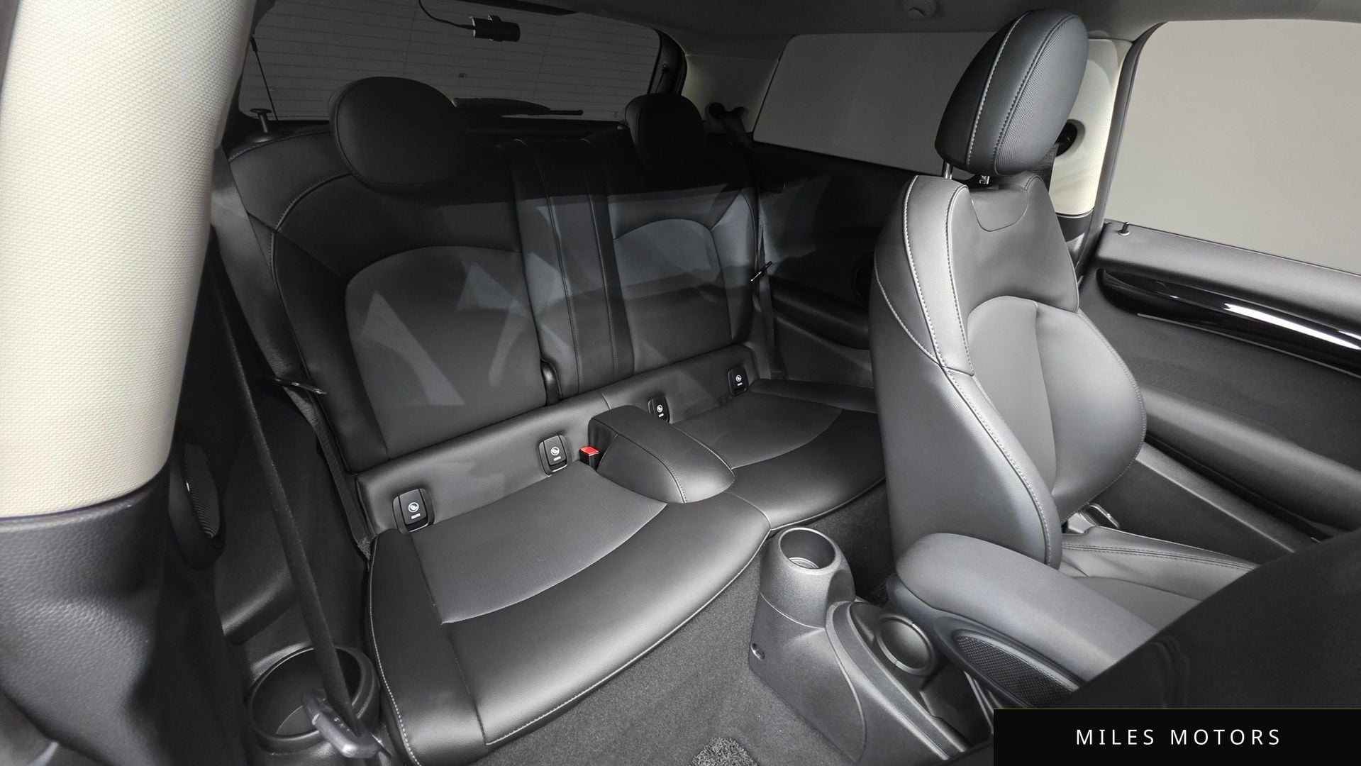MINI 쿠퍼 2022 — миниатюра 23