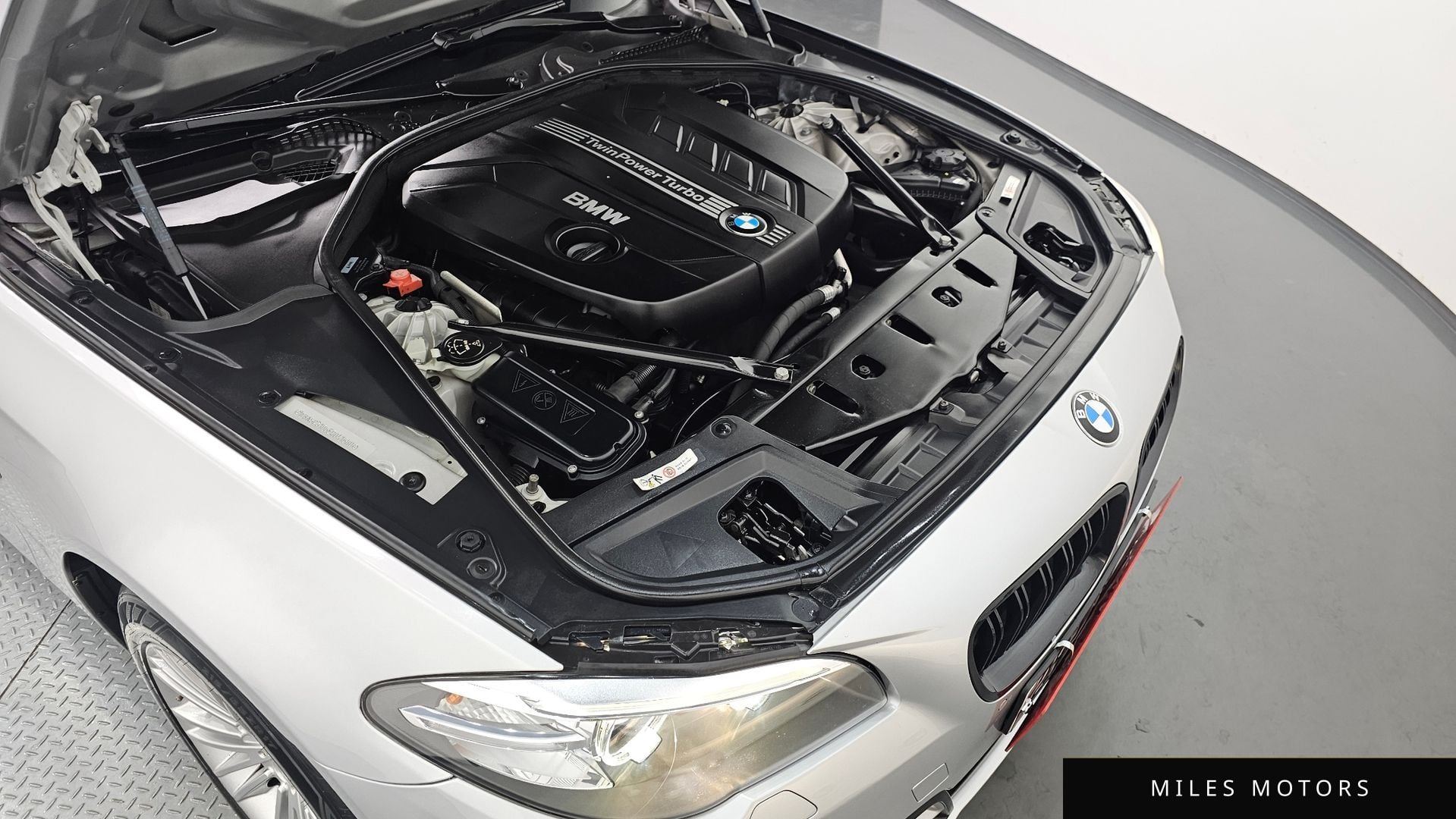 BMW 5 Series (F10) 2014 — миниатюра 6