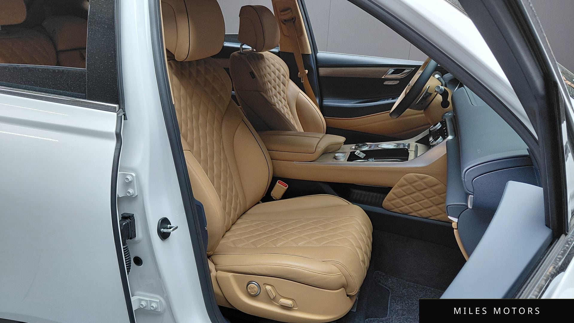 Genesis GV80 2022 — миниатюра 18
