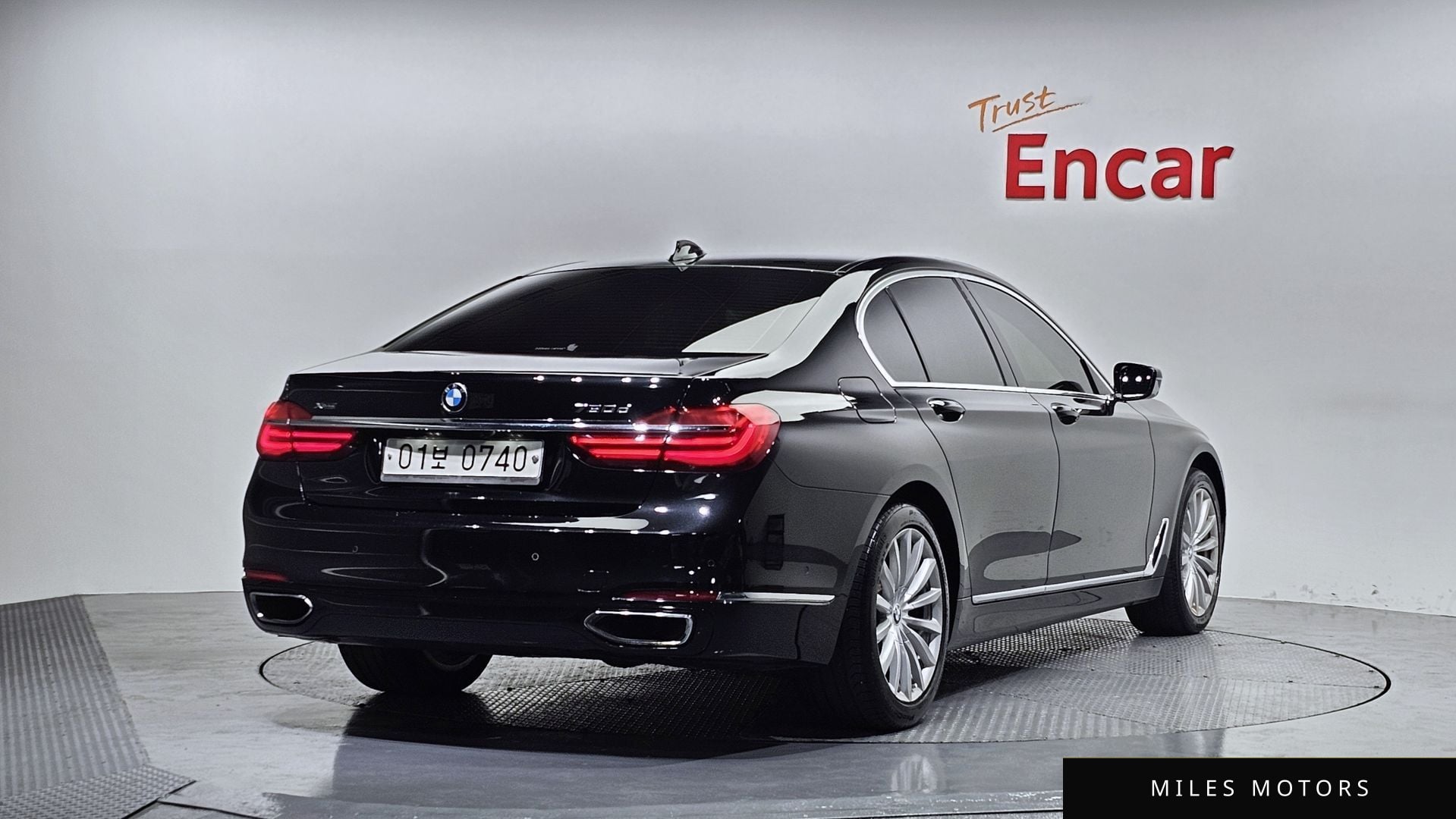 BMW 7 Series (G11) 2016 — миниатюра 2