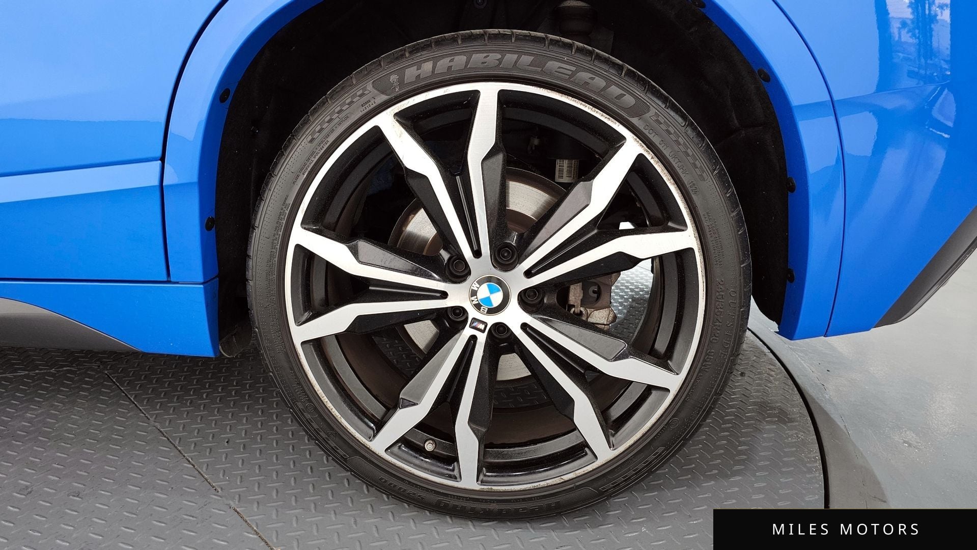 BMW X2 (F39) 2023 — миниатюра 7