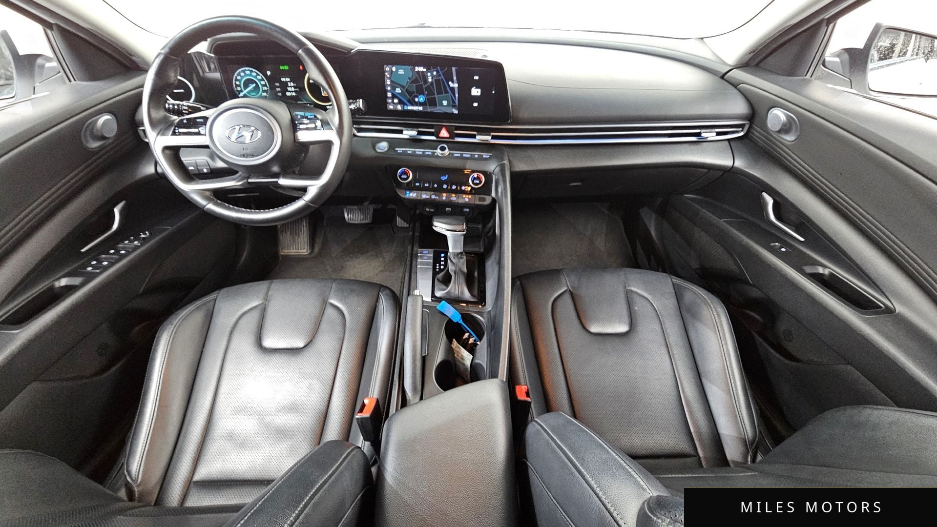 Hyundai AVANTE 2021 — миниатюра 10