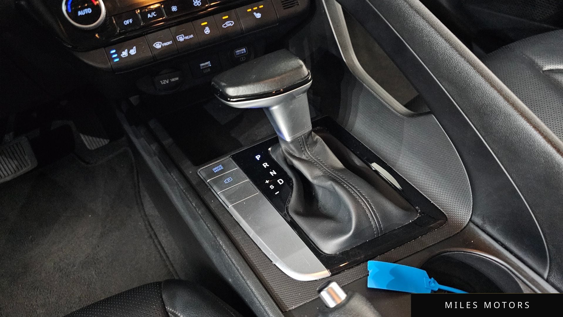 Hyundai AVANTE 2021 — миниатюра 12