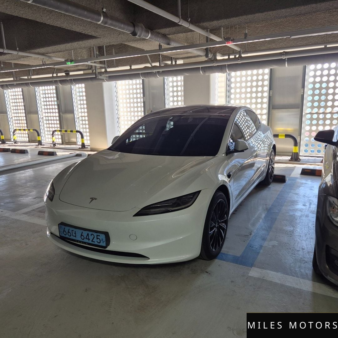 Tesla Model 3 2025 — миниатюра 2