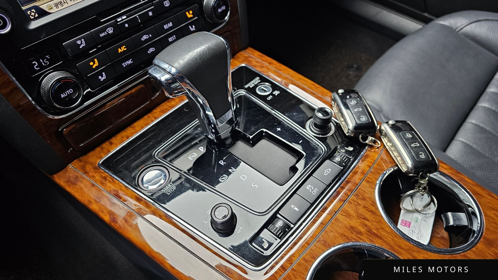 Volkswagen Phaeton 2015 — миниатюра 9