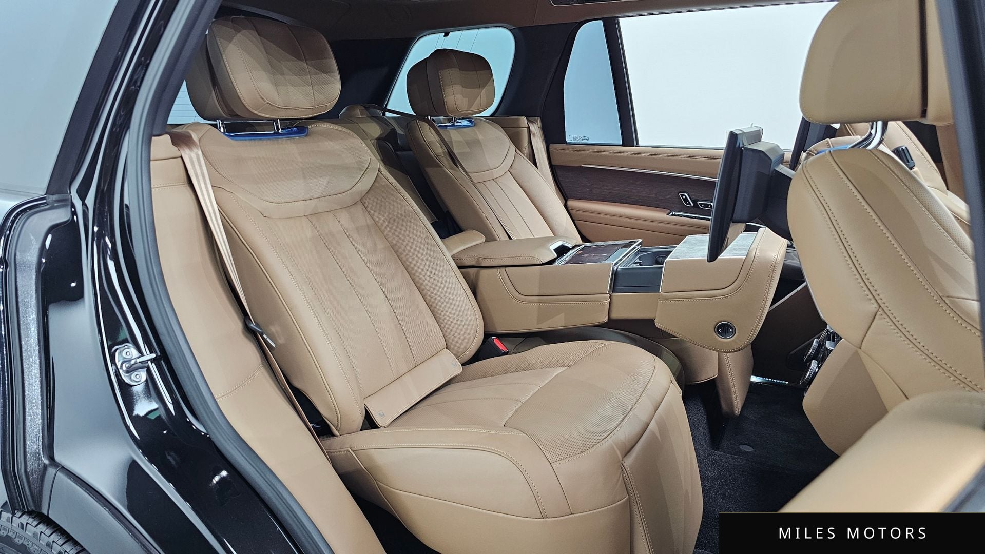 Land Rover 레인지로버 2025 — миниатюра 19