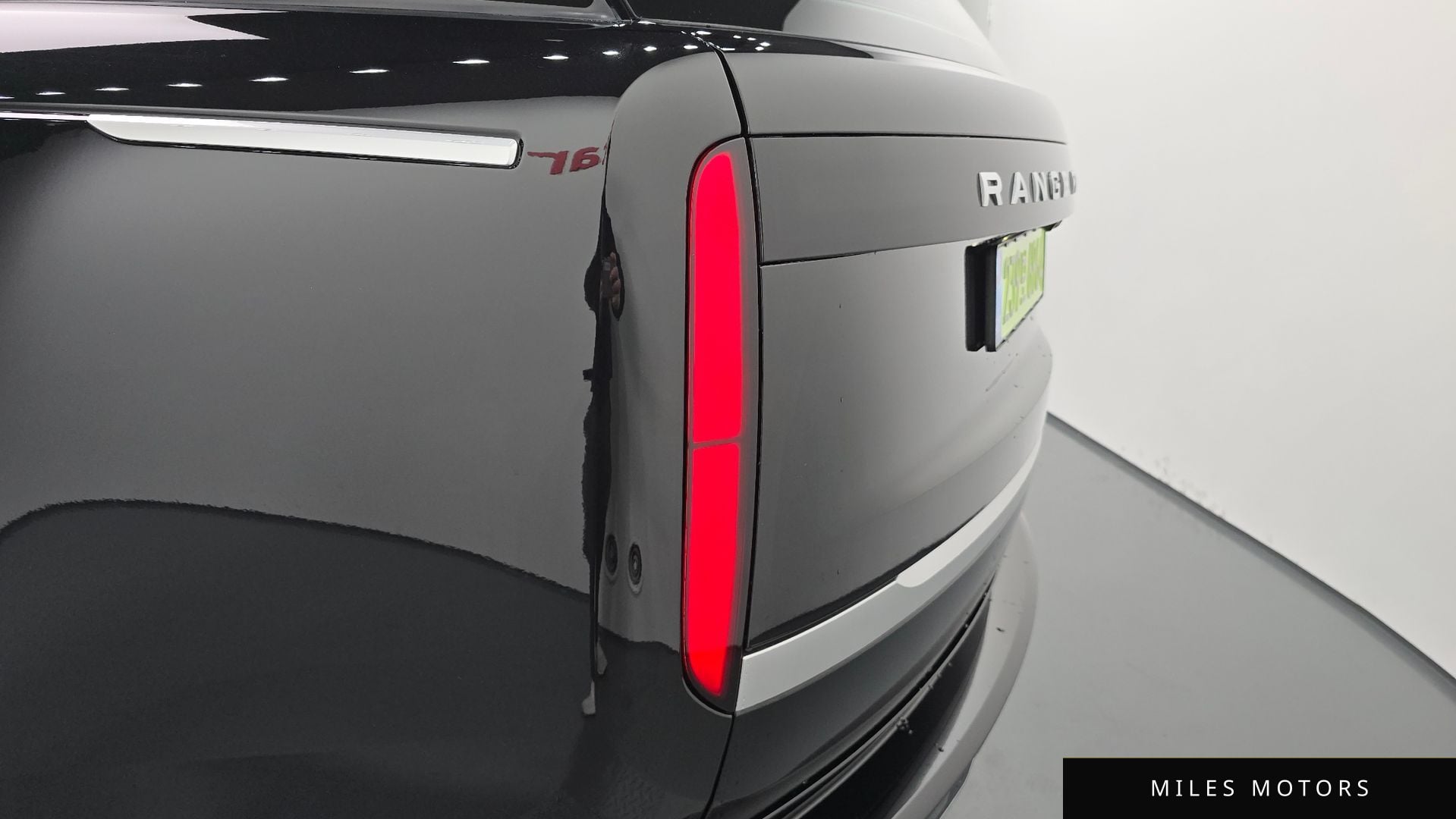Land Rover 레인지로버 2025 — миниатюра 9