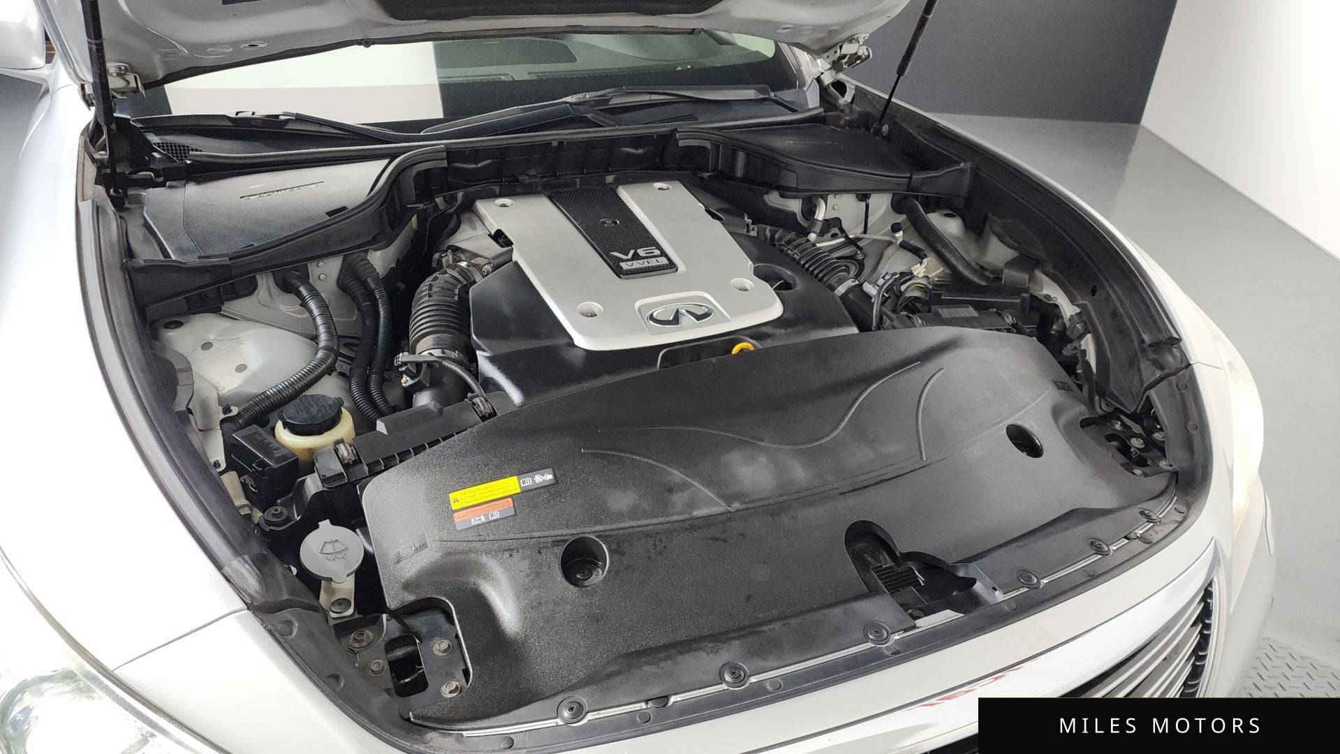 Infiniti Q70 2014 — миниатюра 6