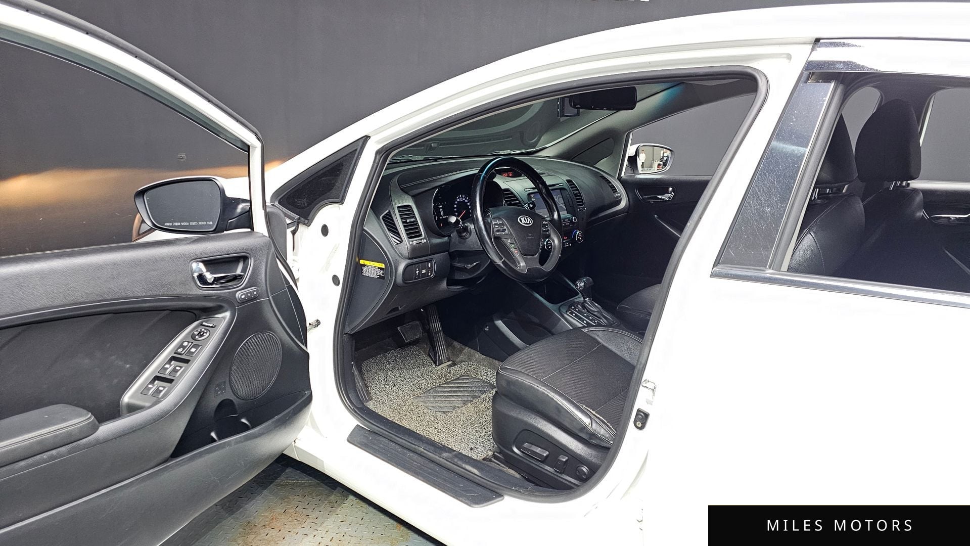 Kia K3 2015 — миниатюра 13