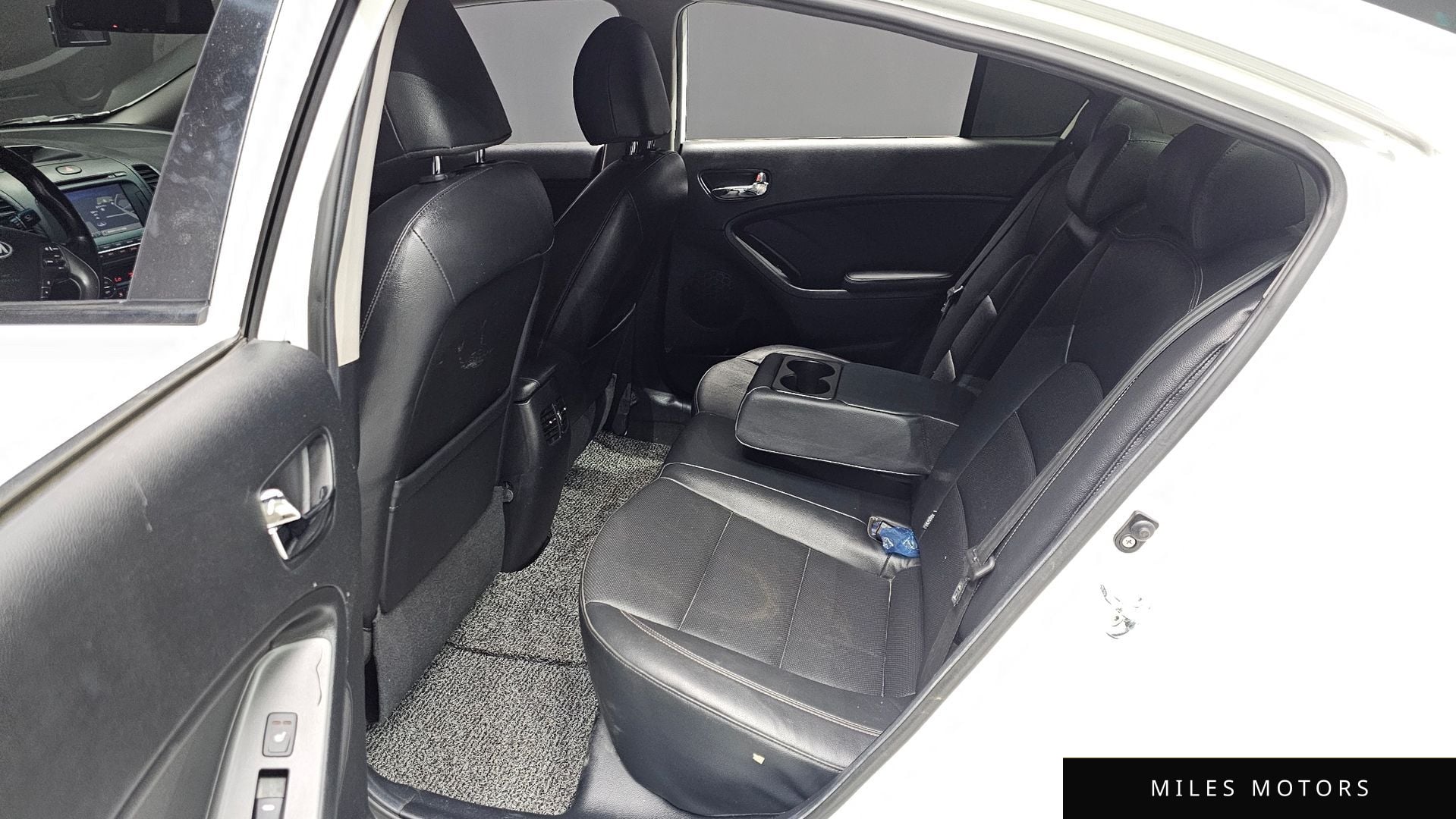 Kia K3 2015 — миниатюра 16