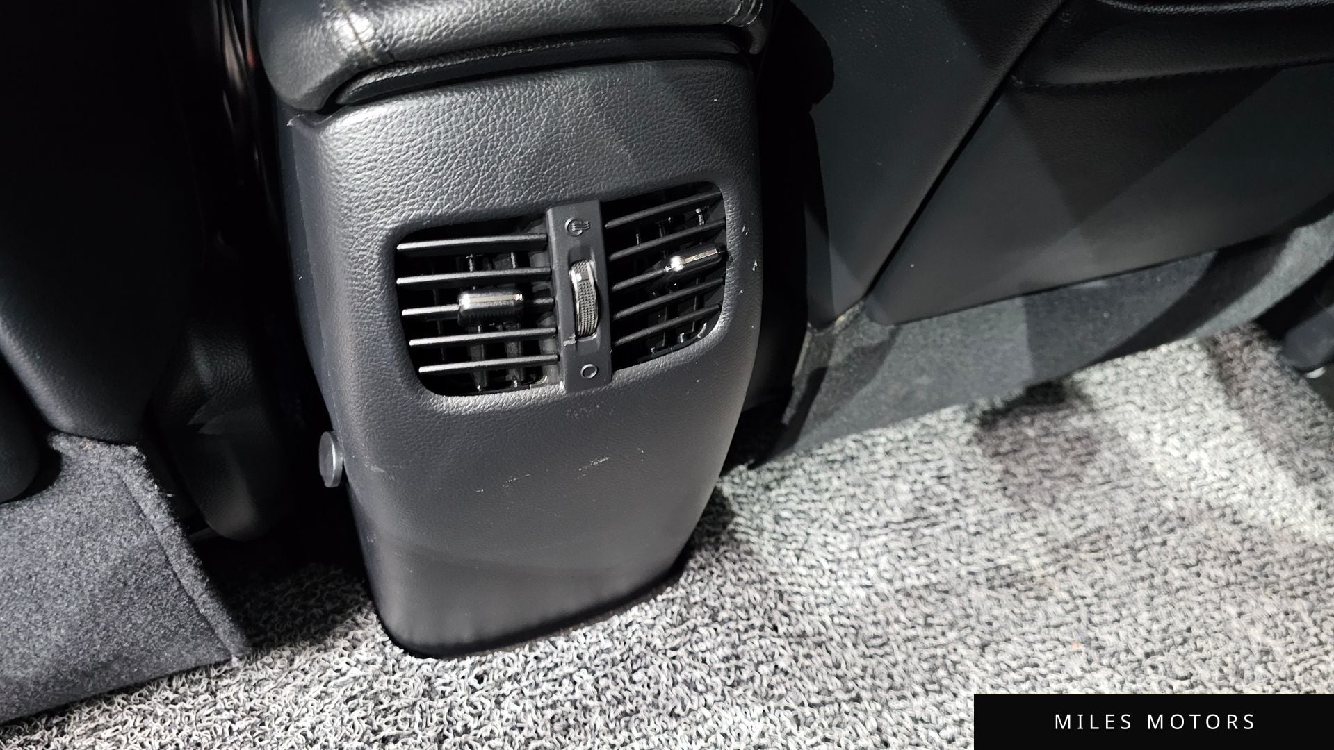 Kia K3 2015 — миниатюра 31