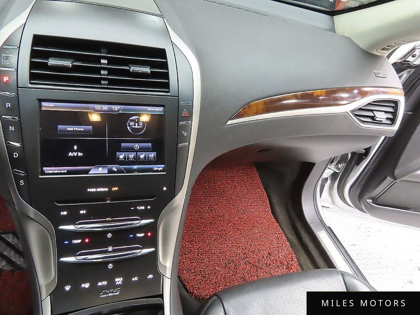 Lincoln MKZ 2014 — миниатюра 9