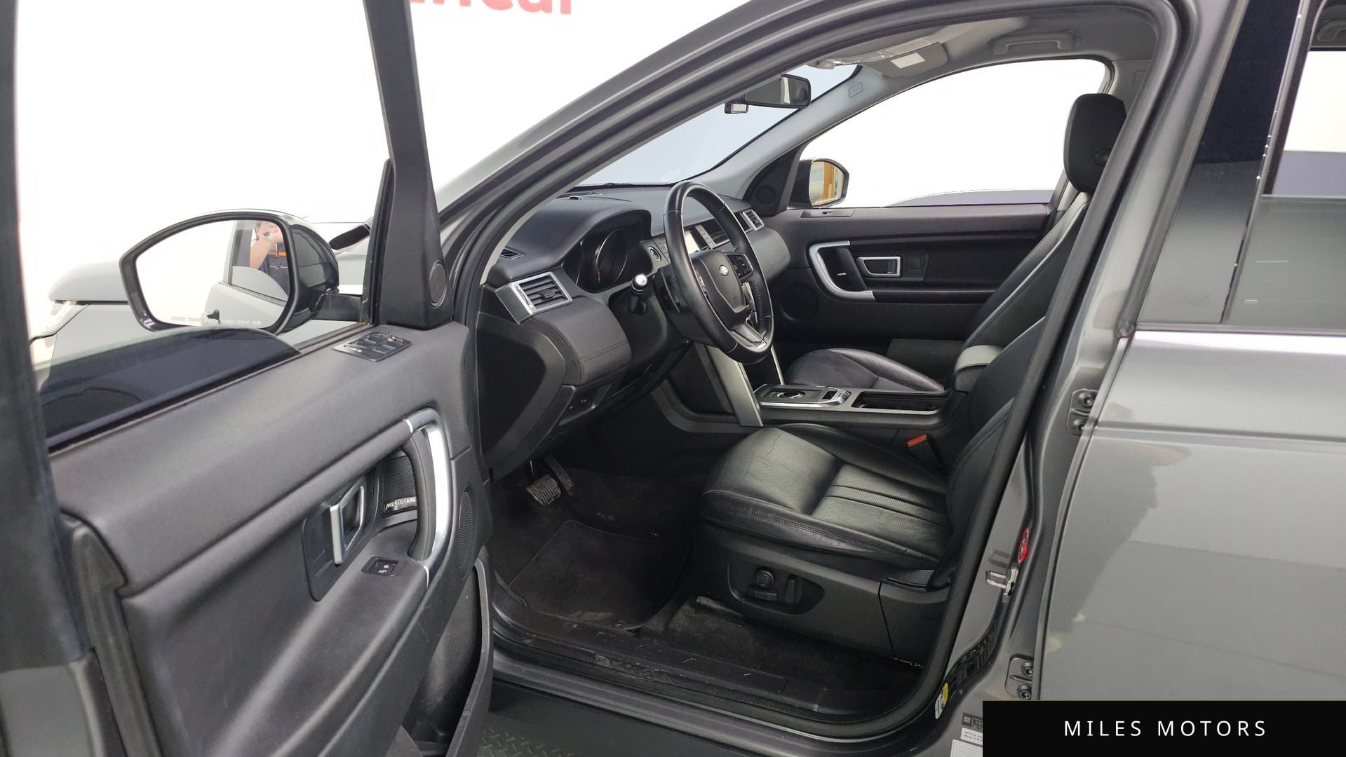 Land Rover Discovery Sport 2018 — миниатюра 13