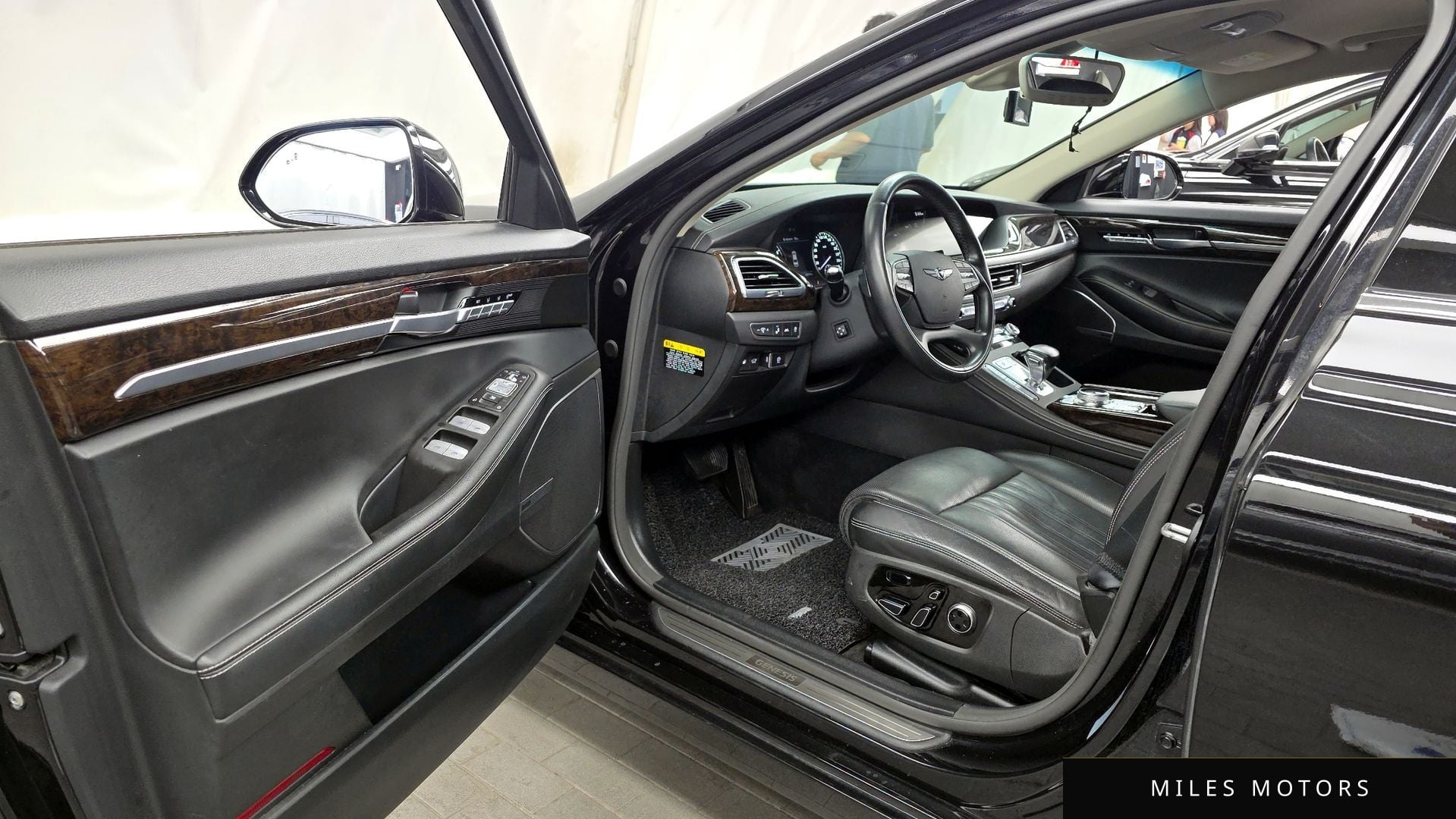 Genesis G90 2021 — миниатюра 10