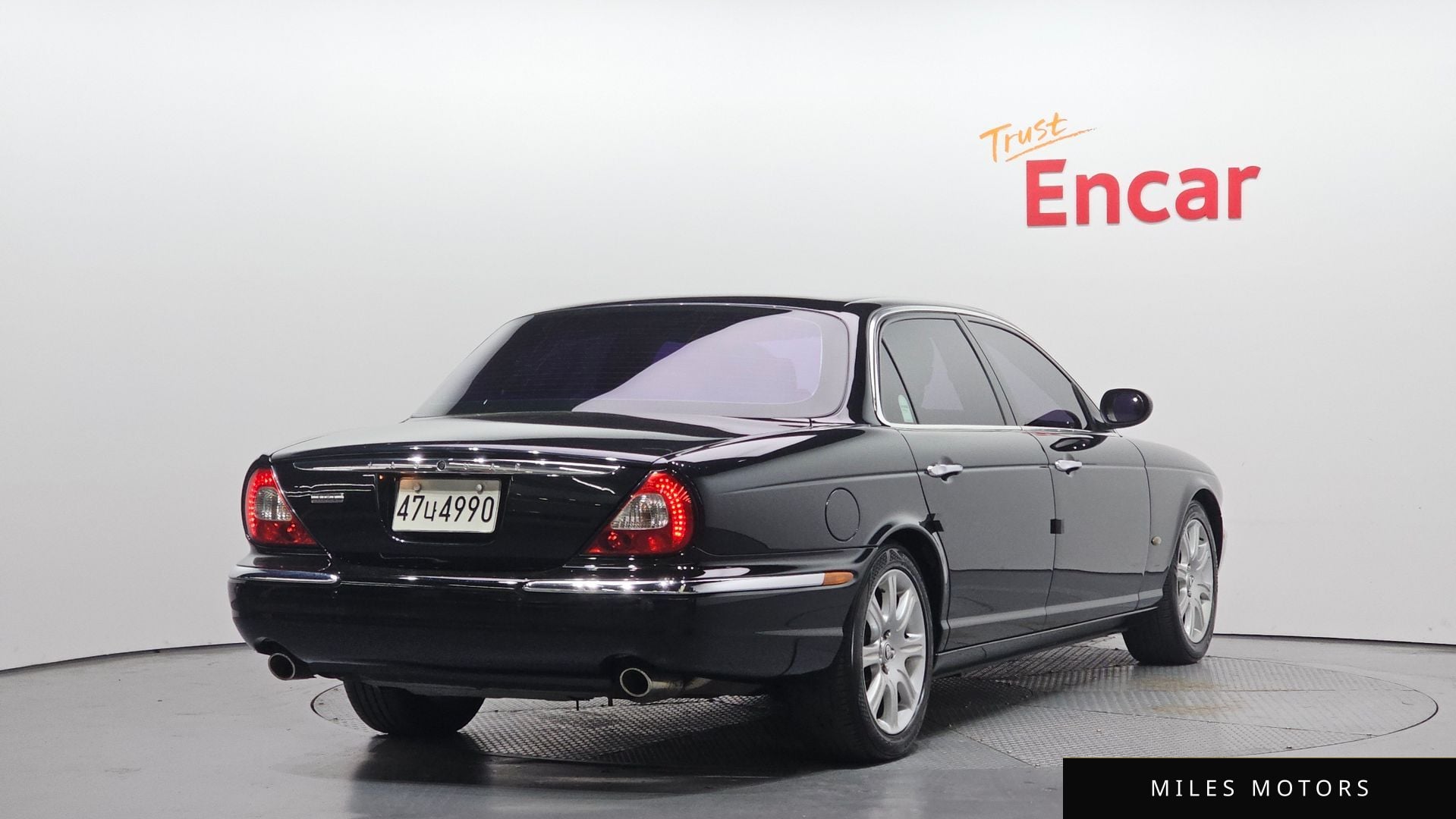 Jaguar XJ-8 2005 — миниатюра 2