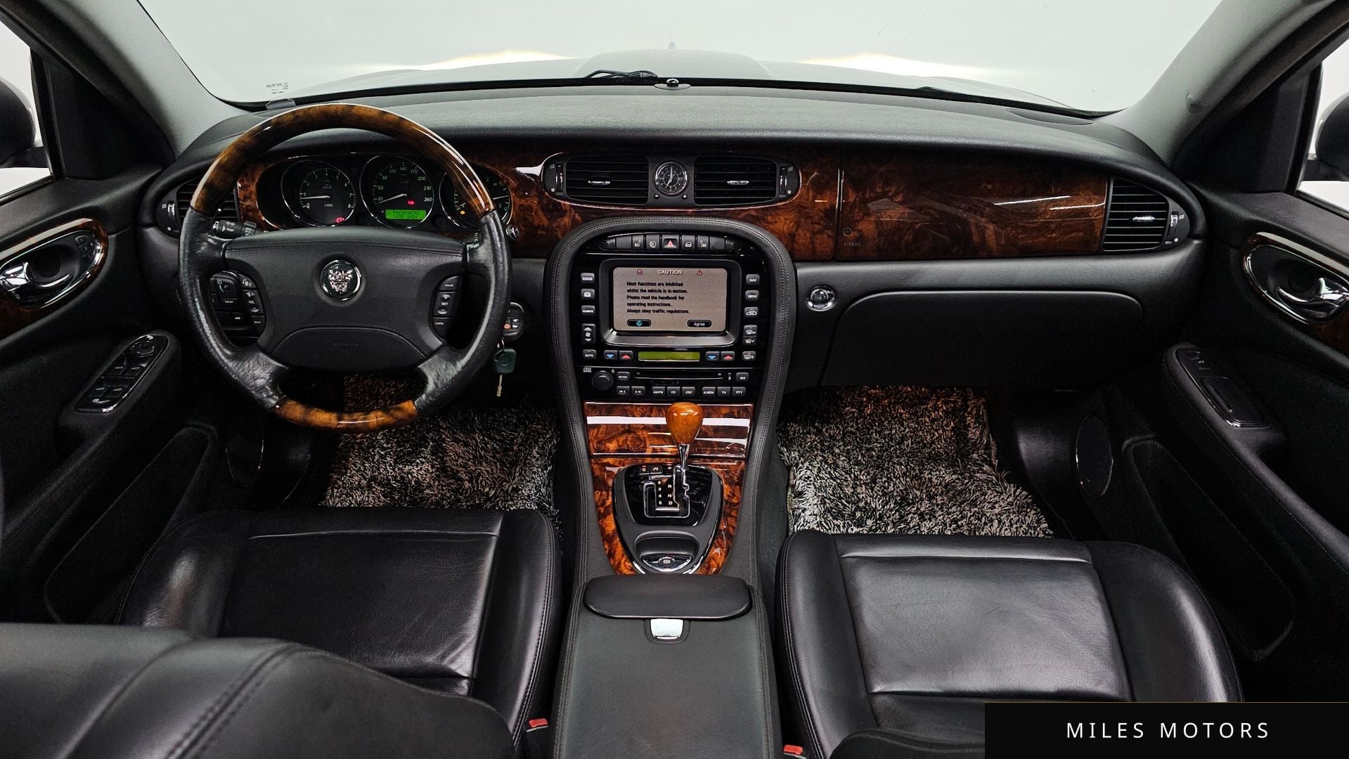Jaguar XJ-8 2005 — миниатюра 7