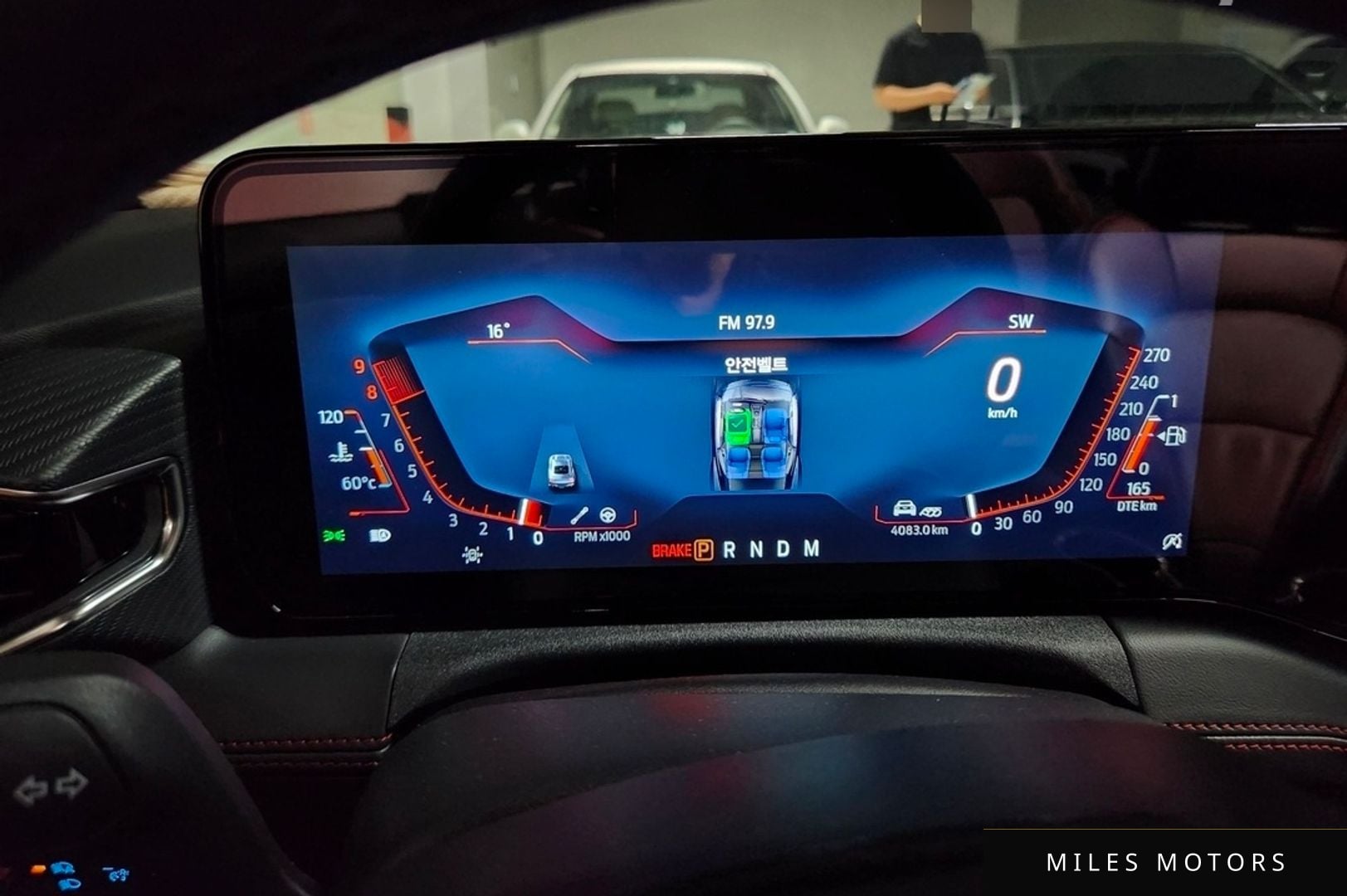 Ford 머스탱 2024 — миниатюра 11