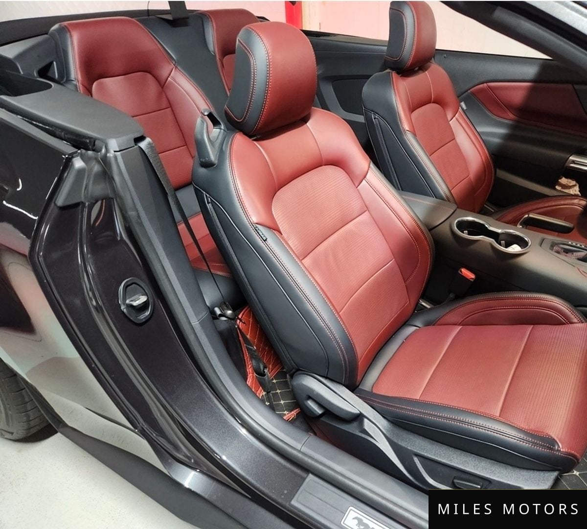 Ford 머스탱 2024 — миниатюра 15