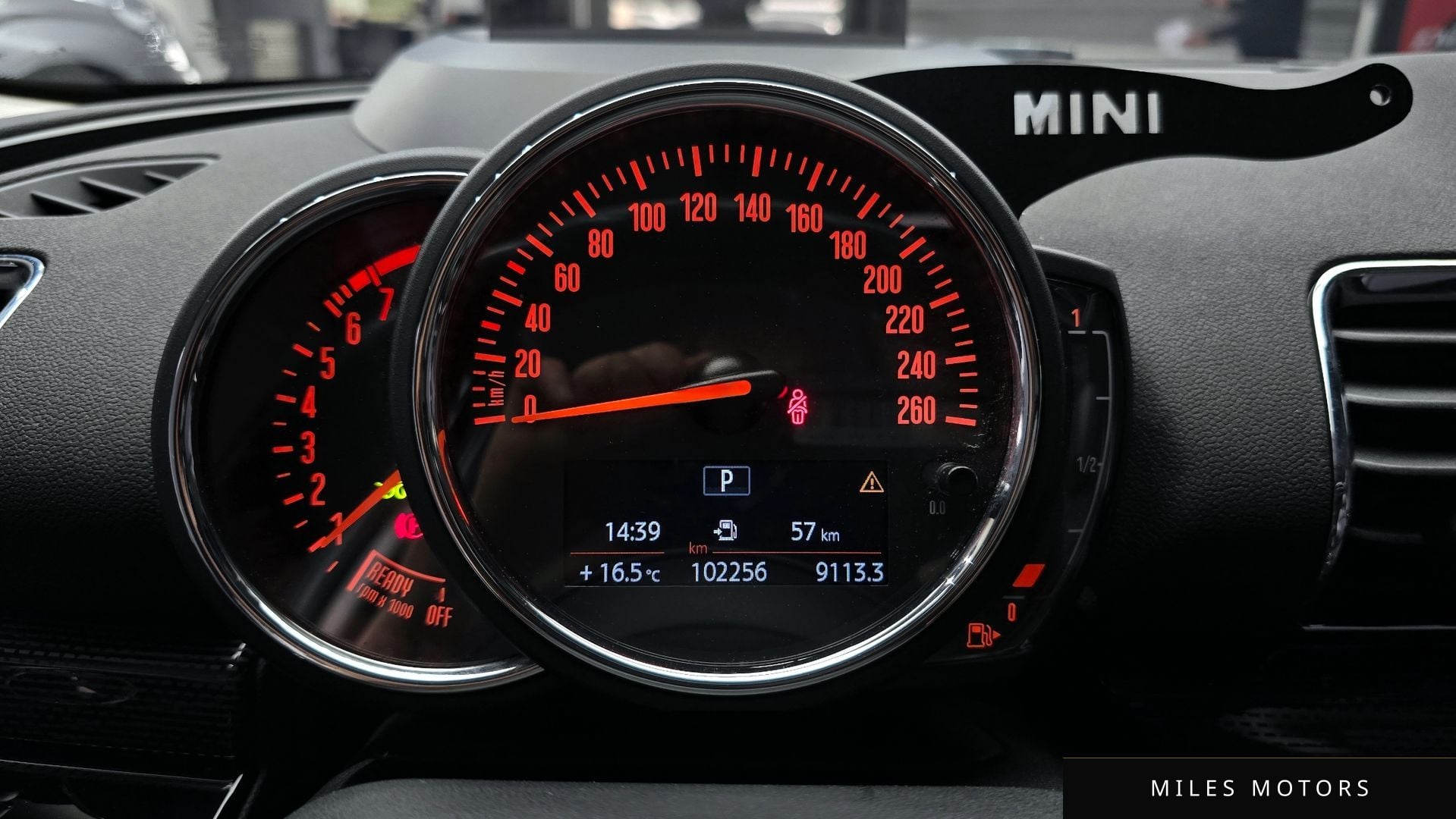 MINI 쿠퍼 클럽맨 2019 — миниатюра 11