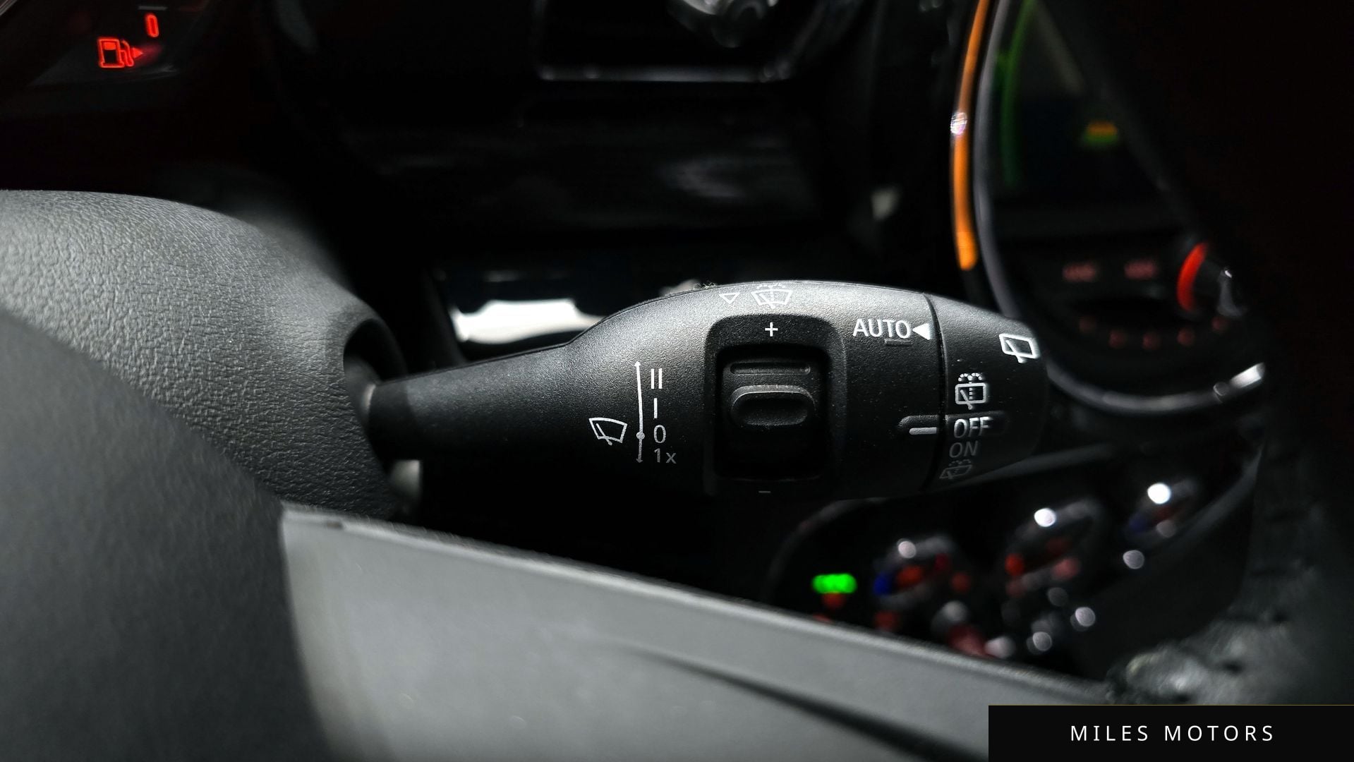 MINI 쿠퍼 클럽맨 2019 — миниатюра 34