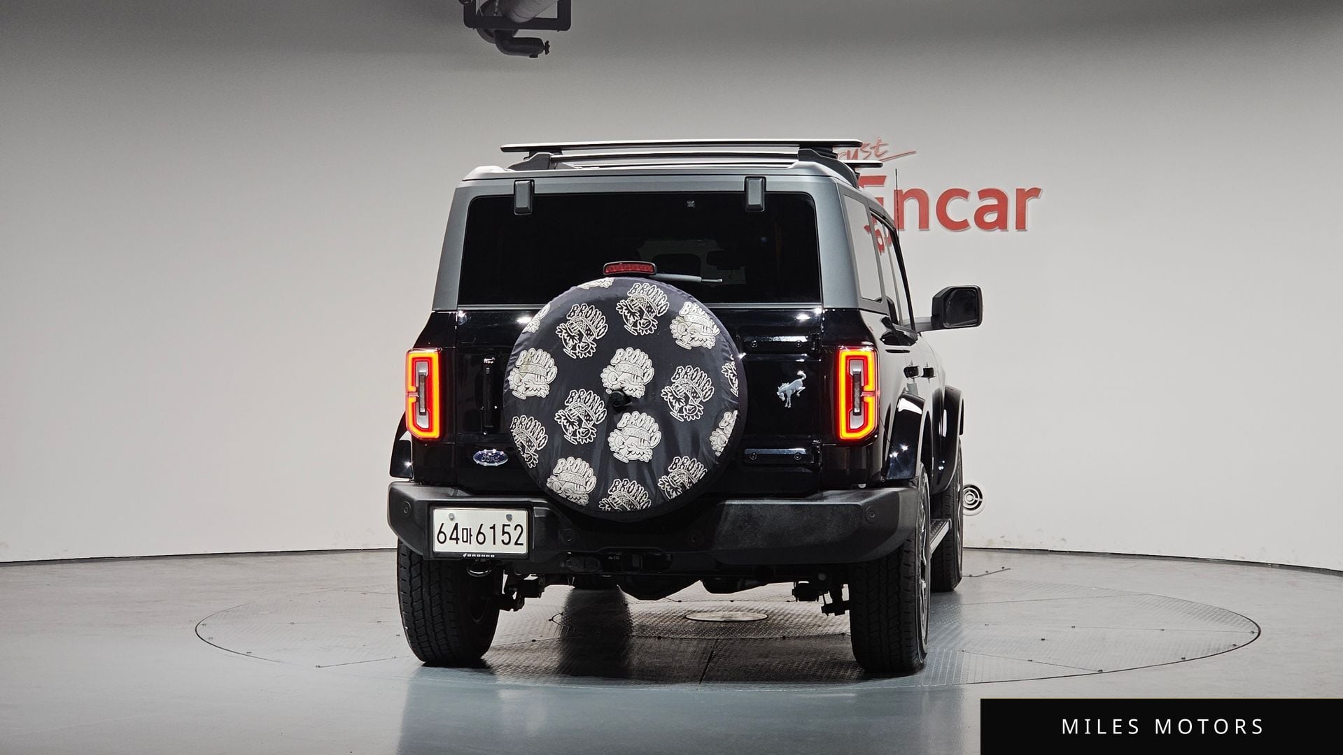 Ford Bronco 2023 — миниатюра 3