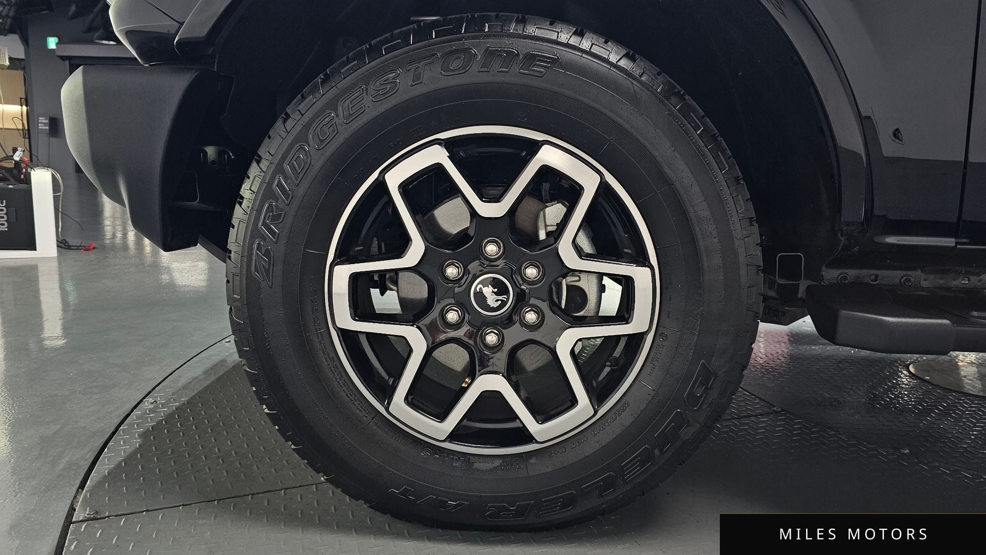 Ford Bronco 2023 — миниатюра 4