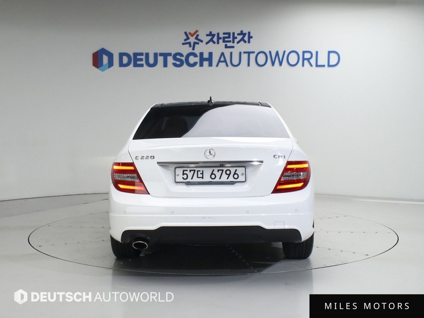 Mercedes-Benz C-Class W204 2013 — миниатюра 4
