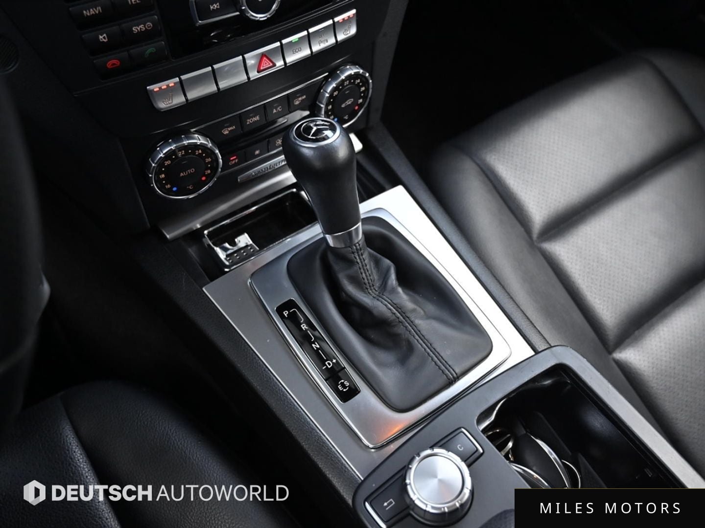 Mercedes-Benz C-Class W204 2013 — миниатюра 9