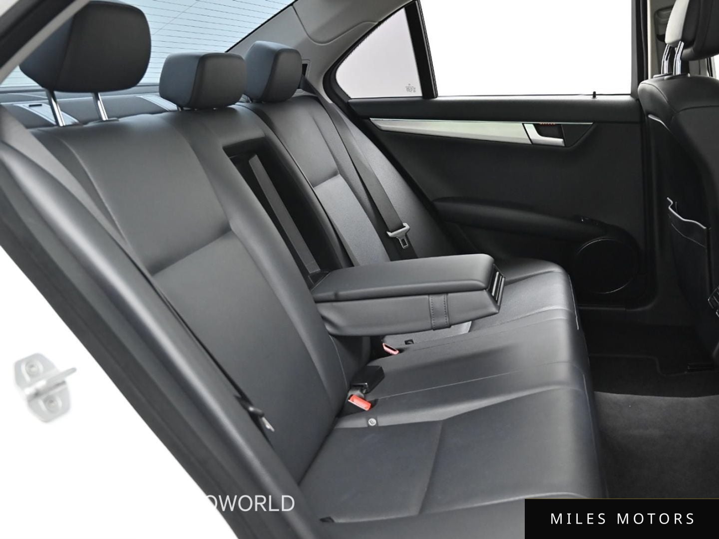 Mercedes-Benz C-Class W204 2013 — миниатюра 12