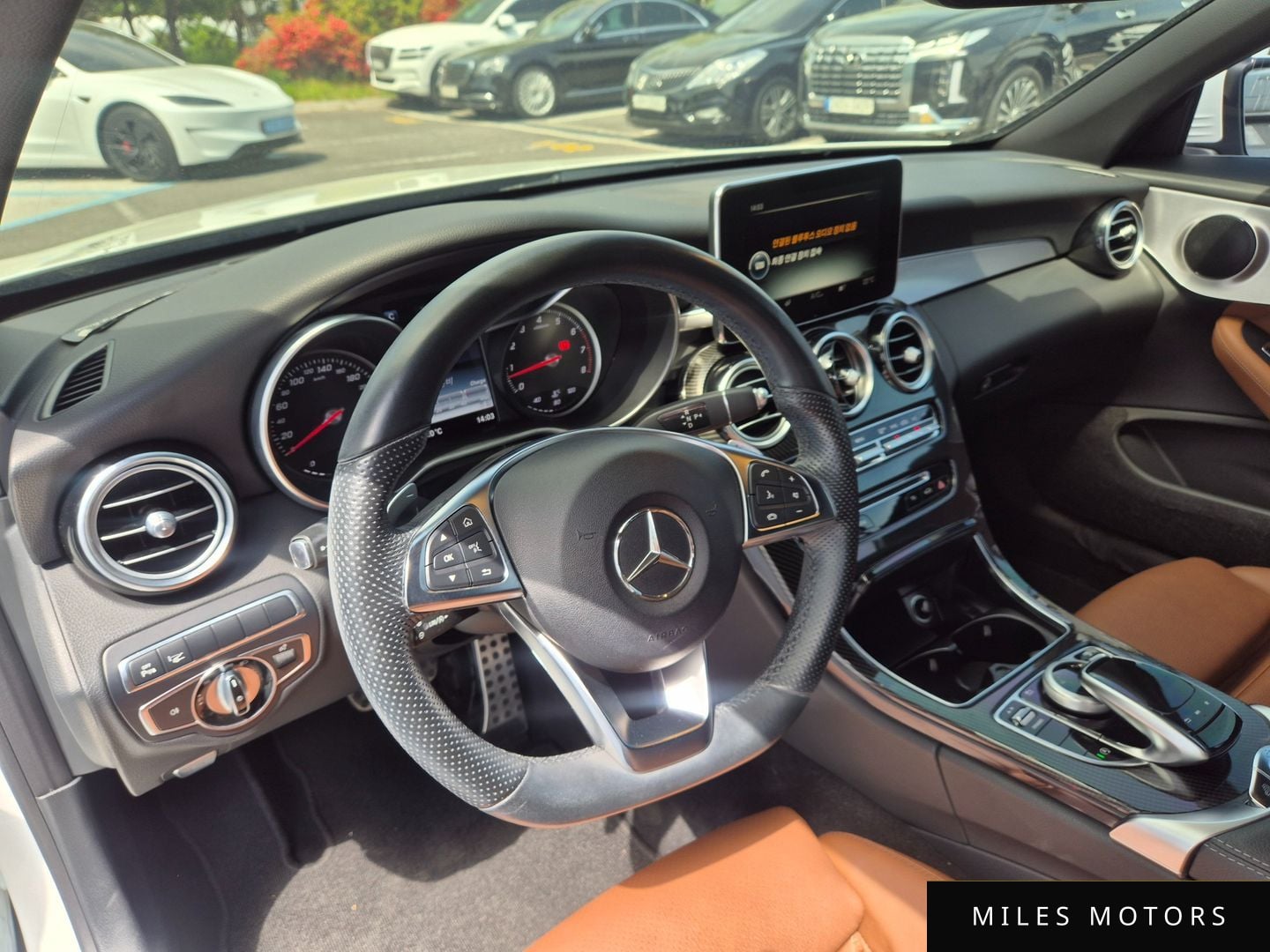 Mercedes-Benz C-Class W205 2017 — миниатюра 10