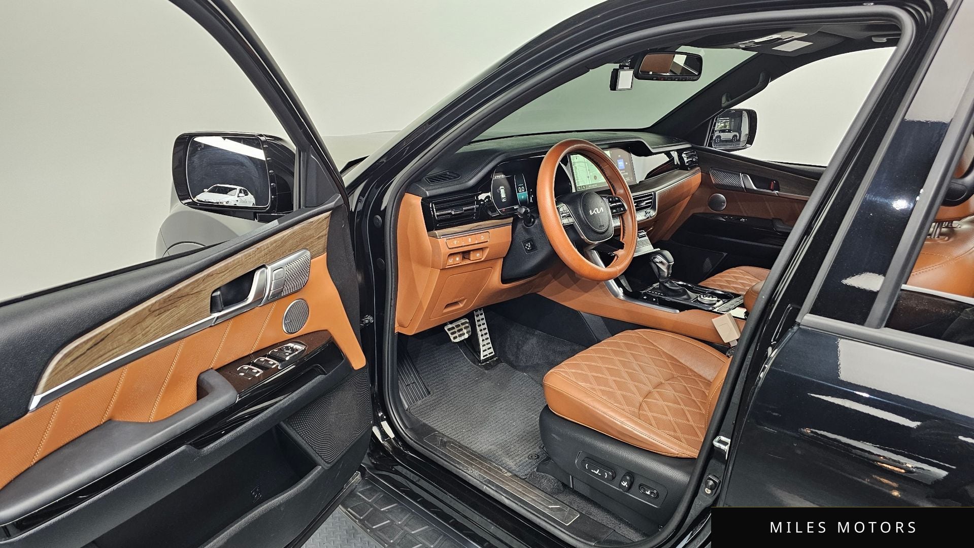 Kia Mohave 2023 — миниатюра 10