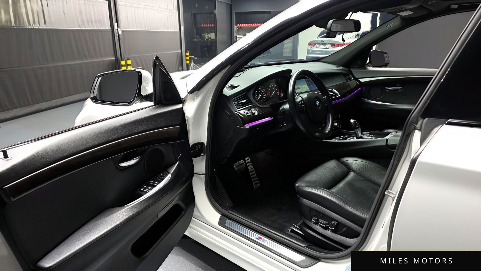 BMW 5 Series GT (F07) 2012 — миниатюра 10