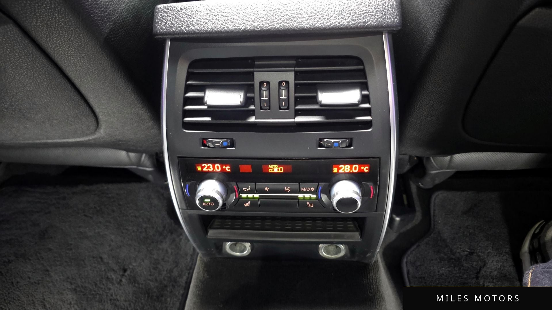 BMW 5 Series GT (F07) 2012 — миниатюра 17