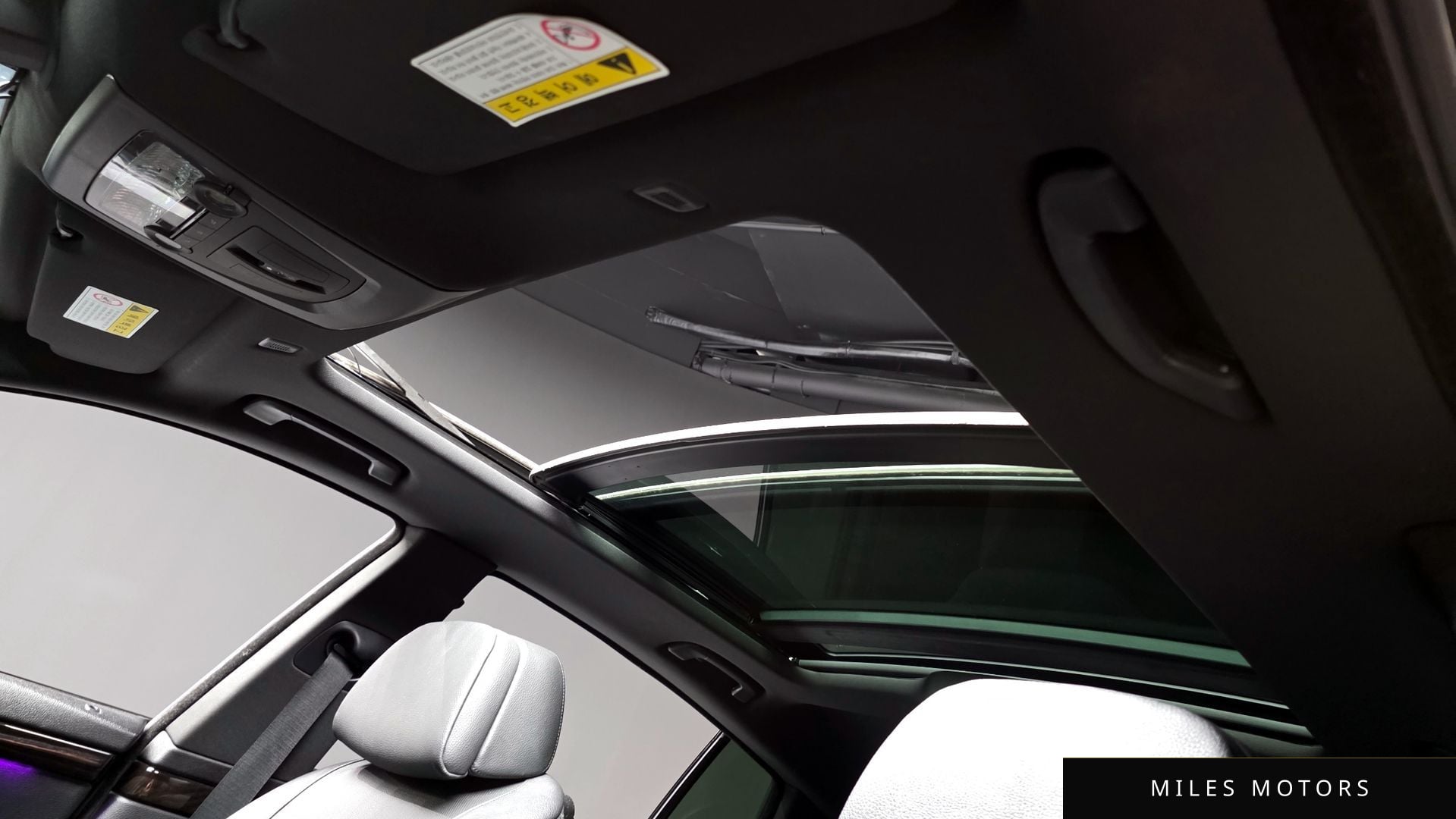BMW 5 Series GT (F07) 2012 — миниатюра 18