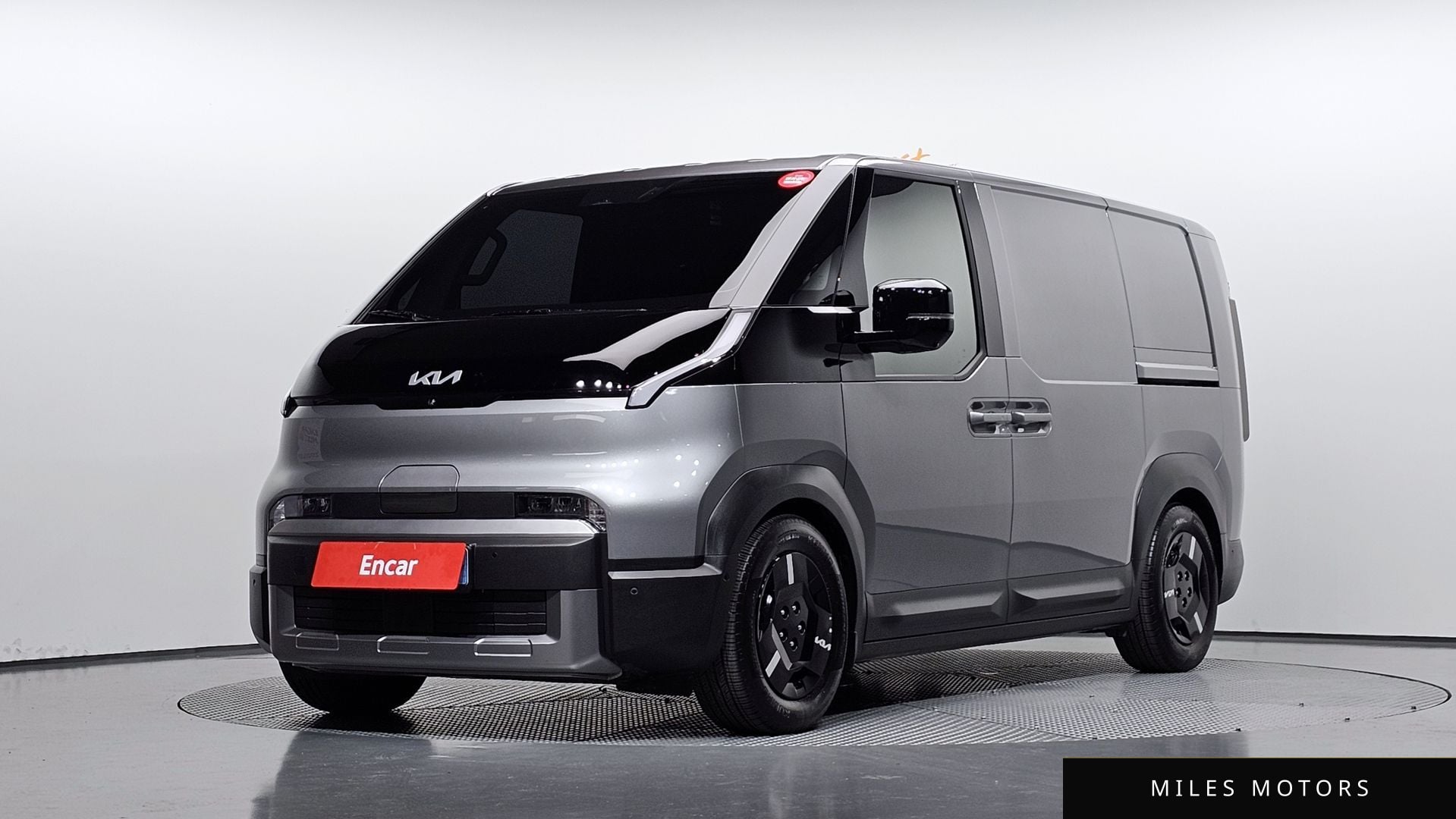 Kia PV5 2026 — фото 1 из 12