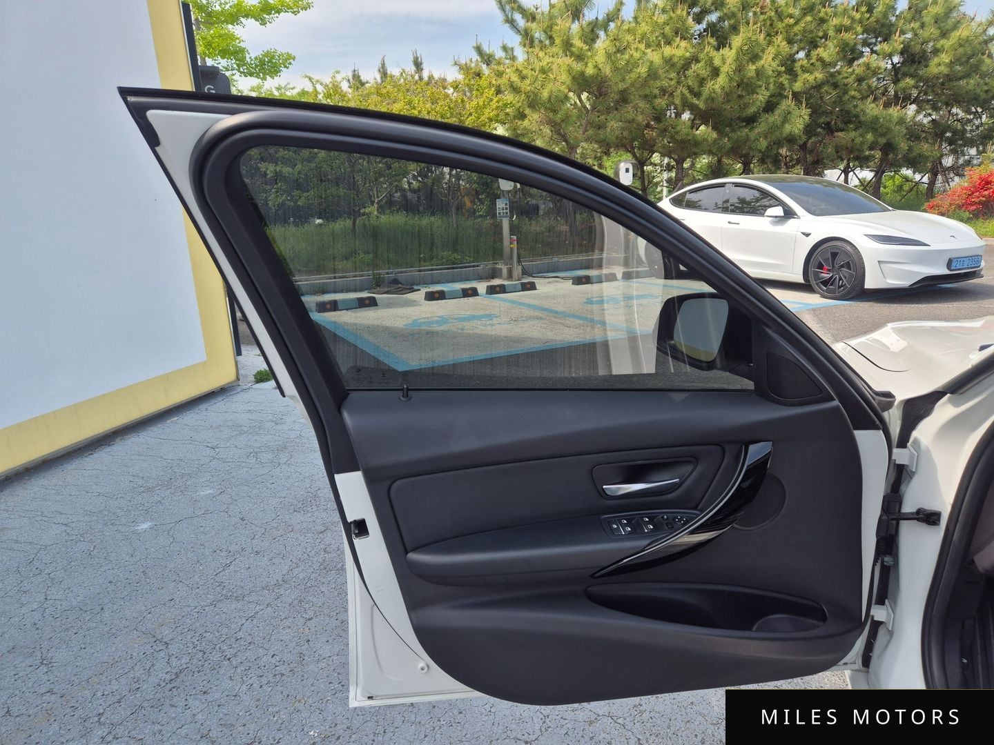 BMW 3 Series (F30) 2017 — миниатюра 8