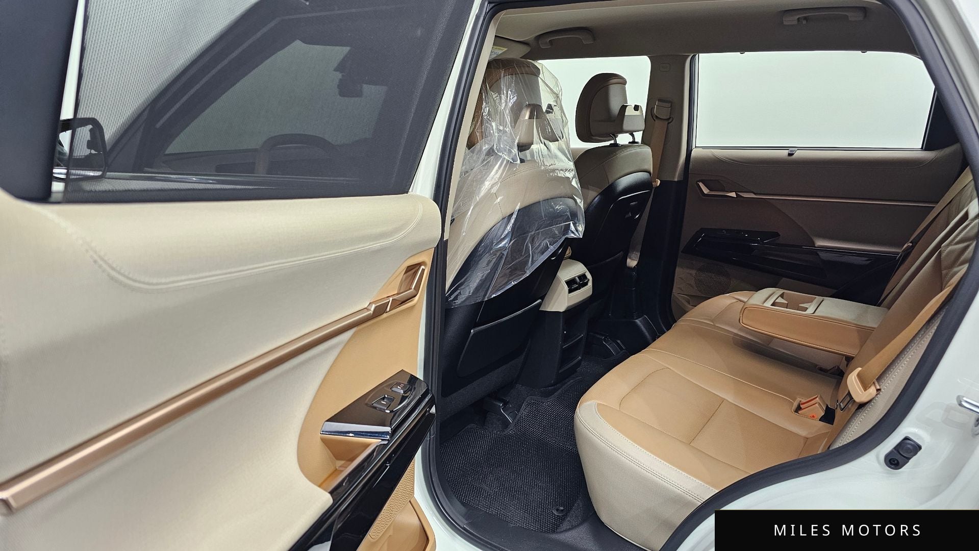 KG Mobility Actyon 2025 — миниатюра 11