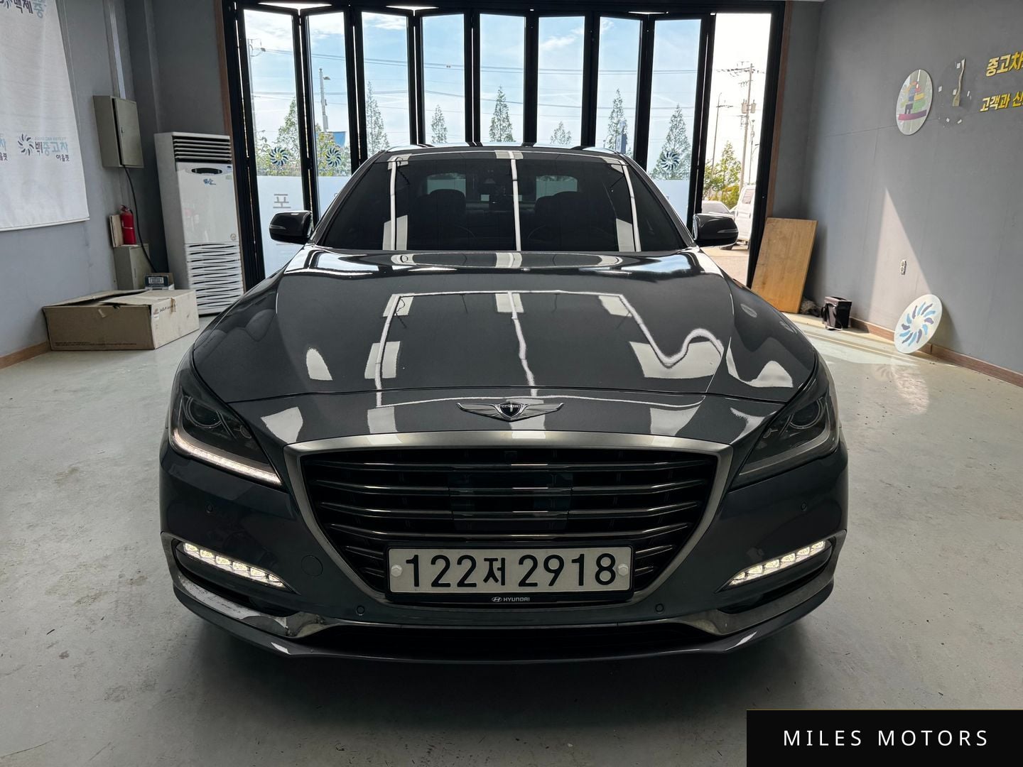 Hyundai Genesis 2016 — миниатюра 3