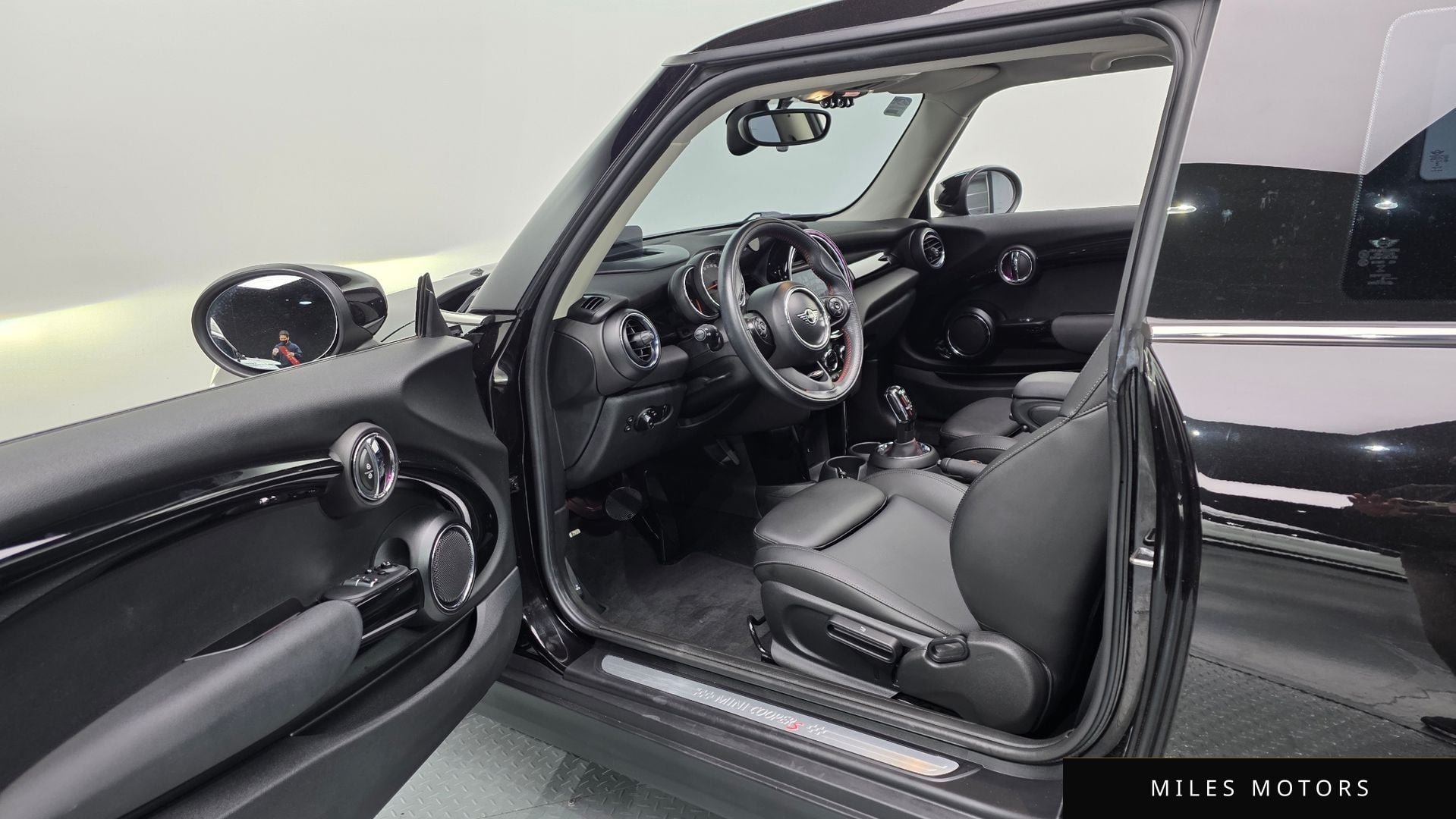 MINI Cooper S 2020 — миниатюра 10