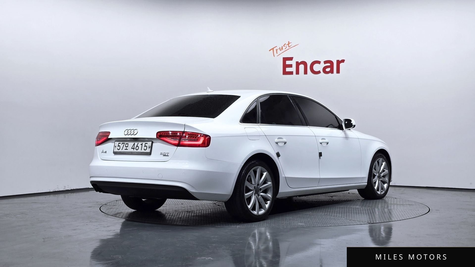 Audi A4 2013 — миниатюра 2