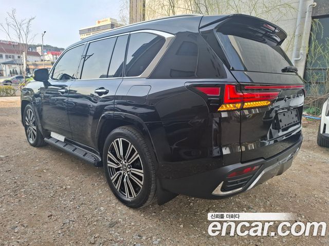 Лексус LX 2026 — миниатюра 3