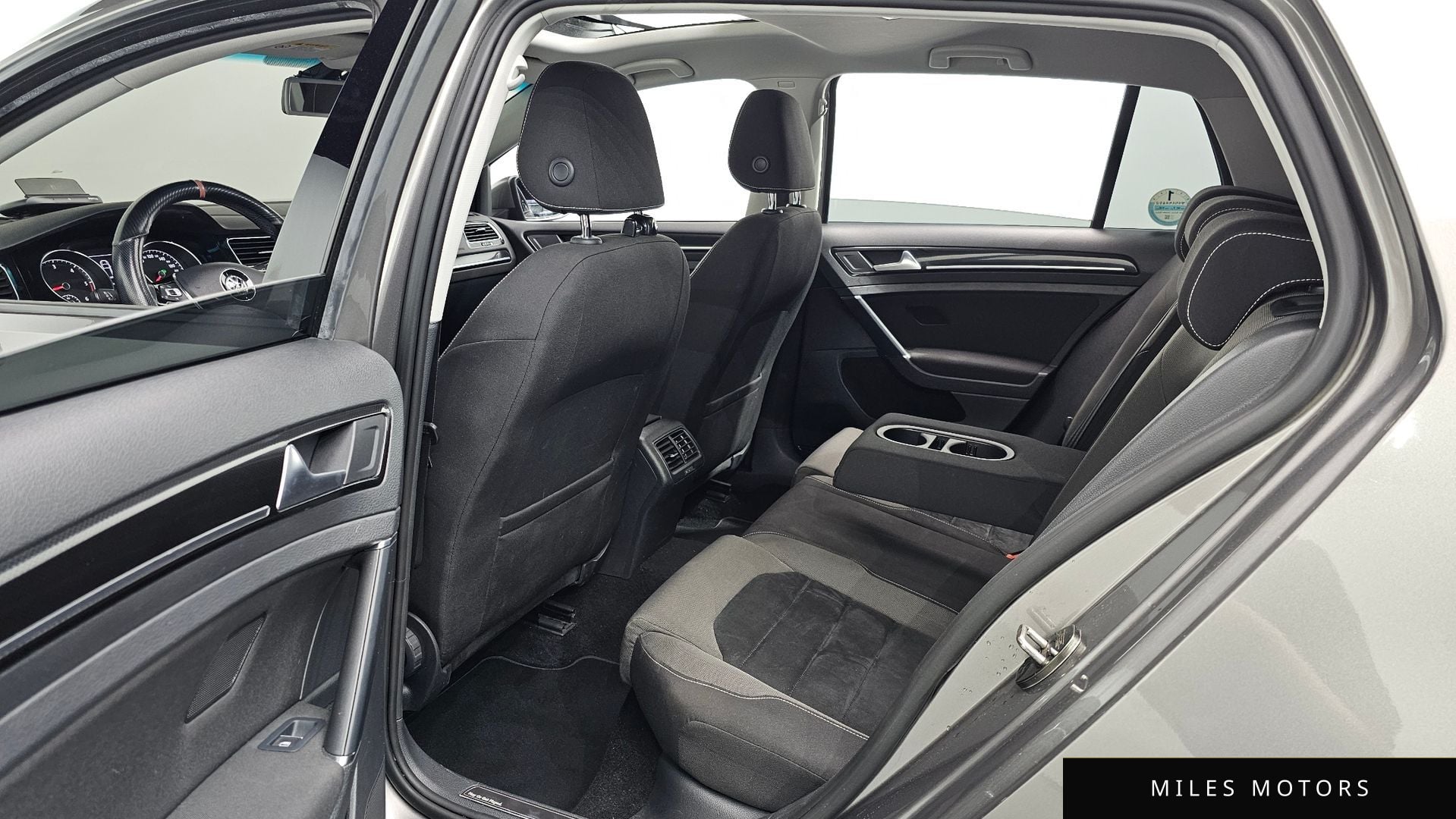 Volkswagen 골프 2015 — миниатюра 12