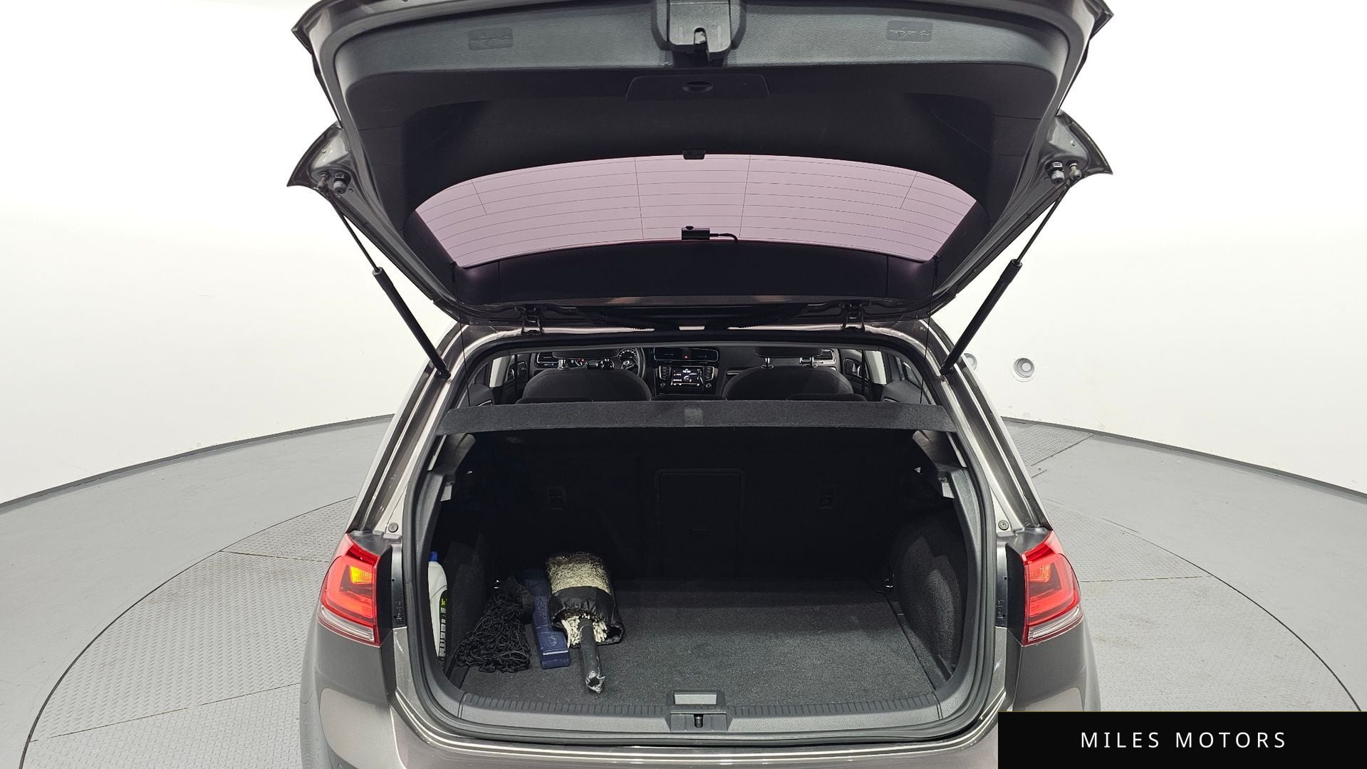 Volkswagen 골프 2015 — миниатюра 20
