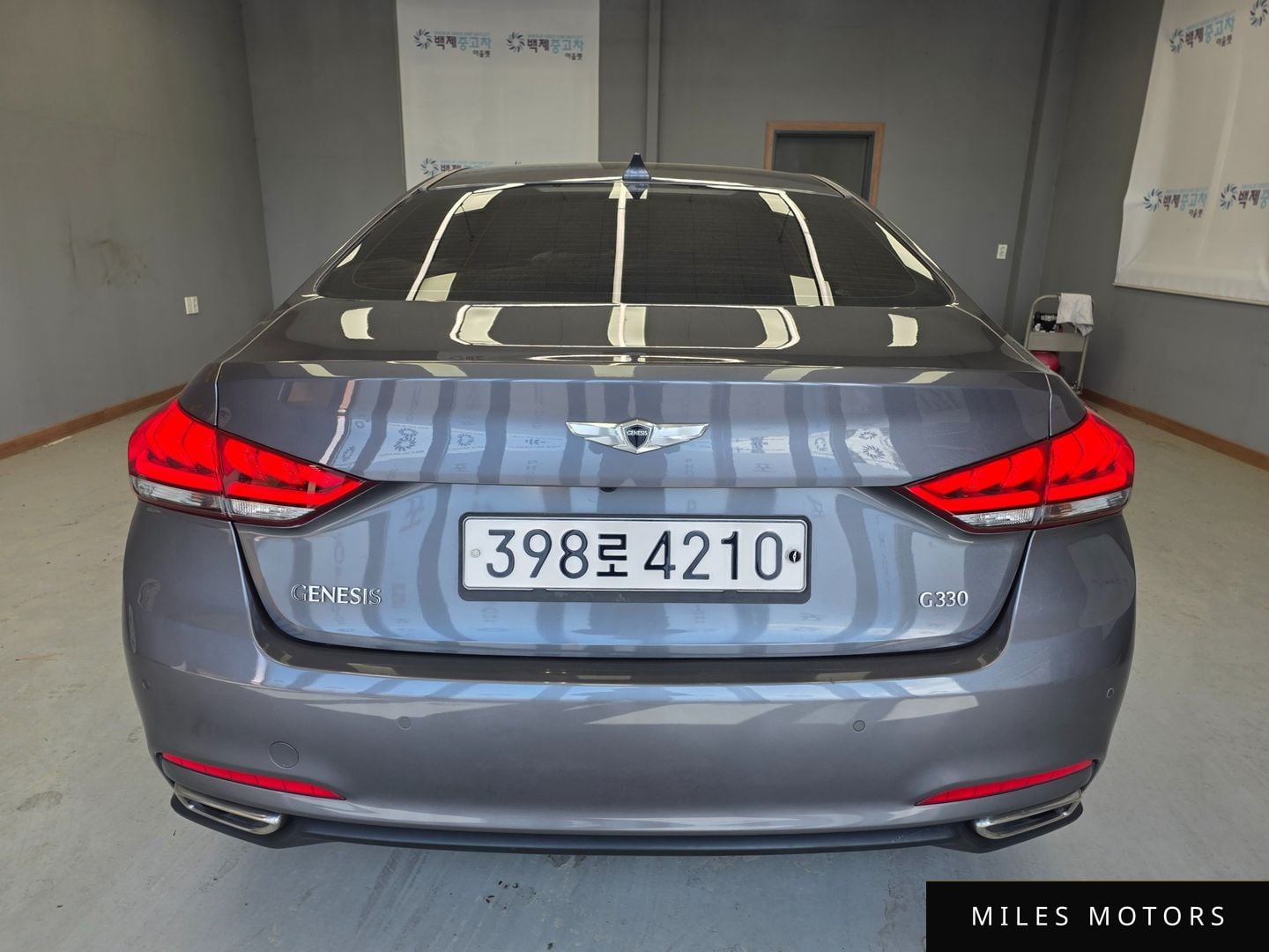 Hyundai Genesis 2015 — миниатюра 4