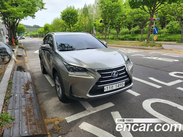 Лексус NX300h 2015 — миниатюра 2