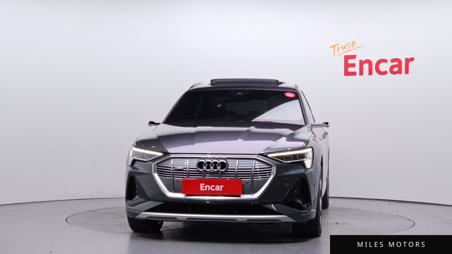 Audi e-tron 2021 — миниатюра 3