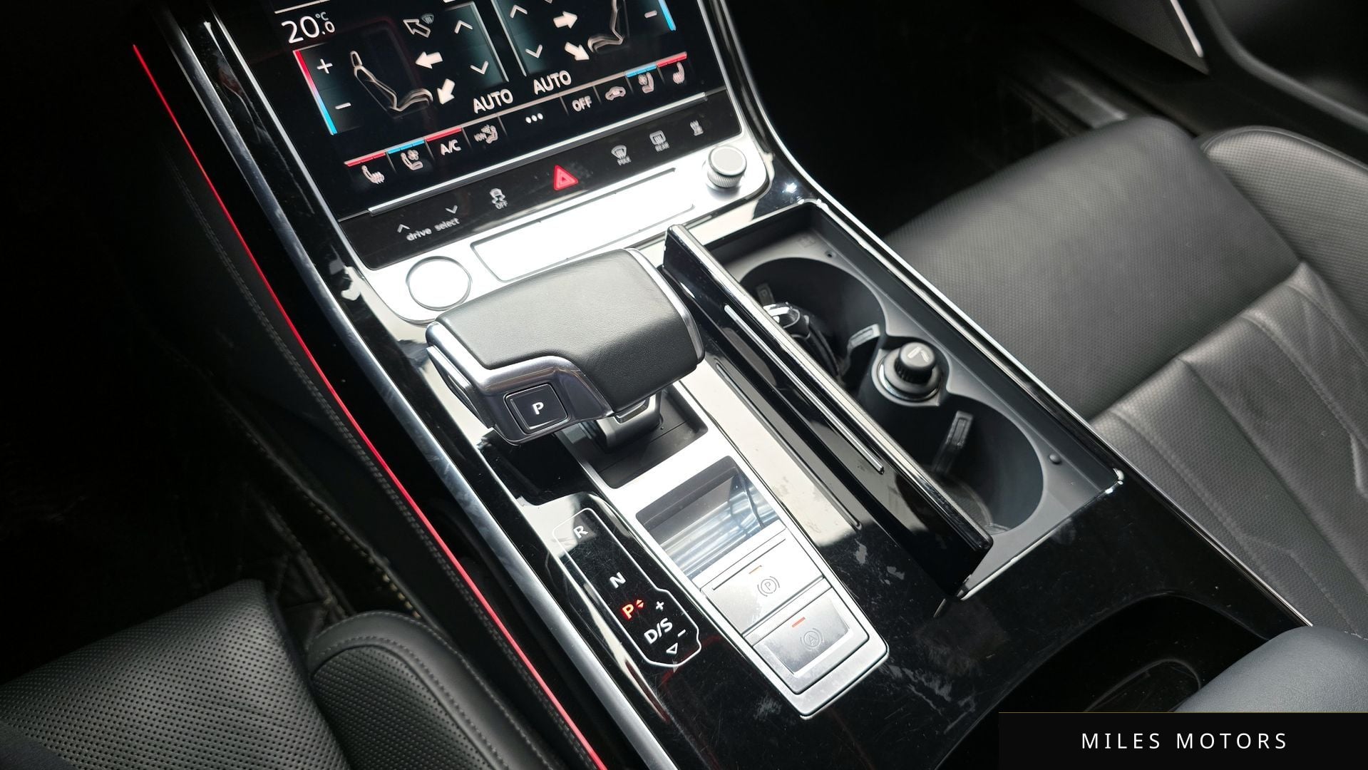 Audi A8 (D5) 2020 — миниатюра 12